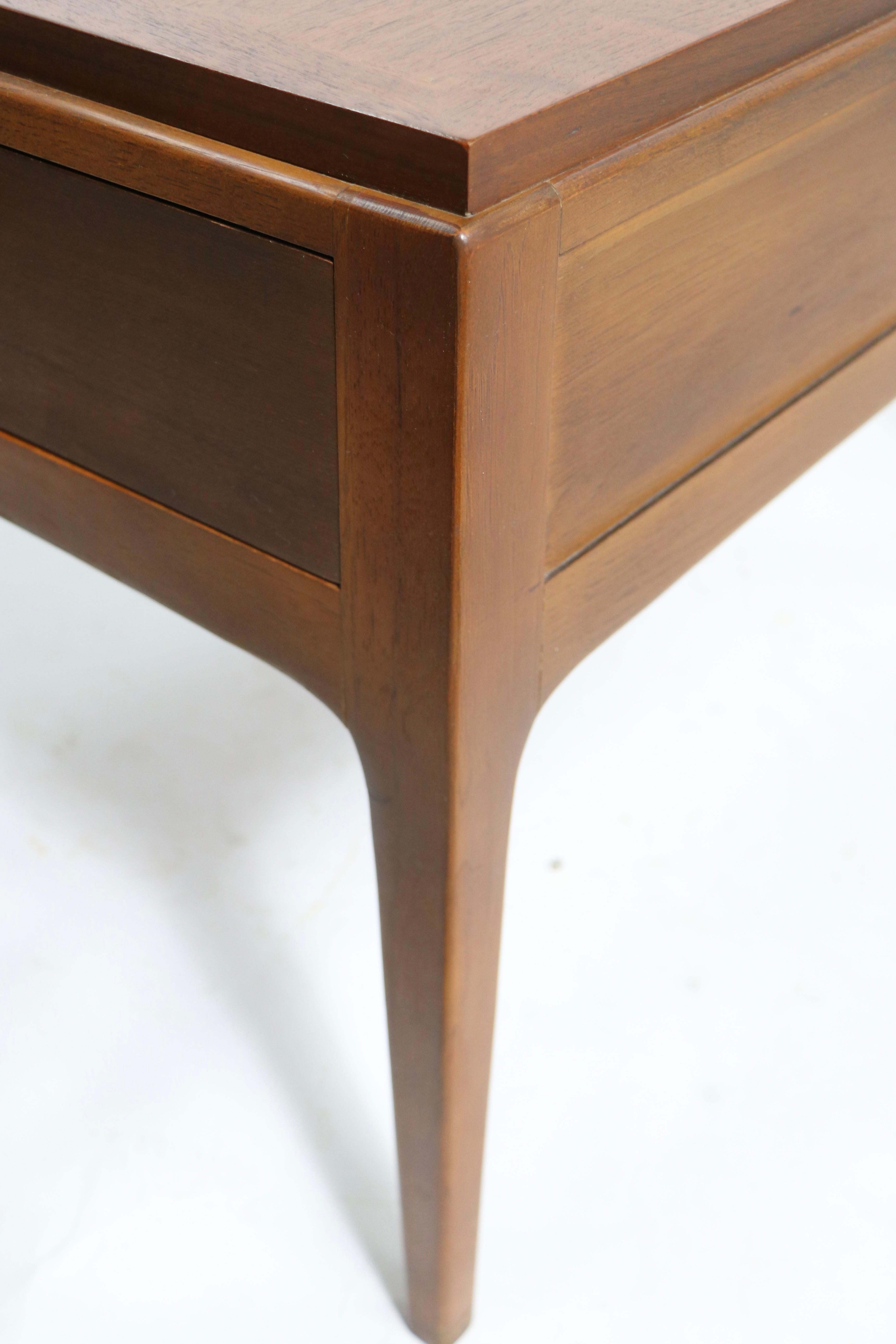 Pr. Mid-Century One Drawer End Tables, Night Stands by Lane In Good Condition In New York, NY