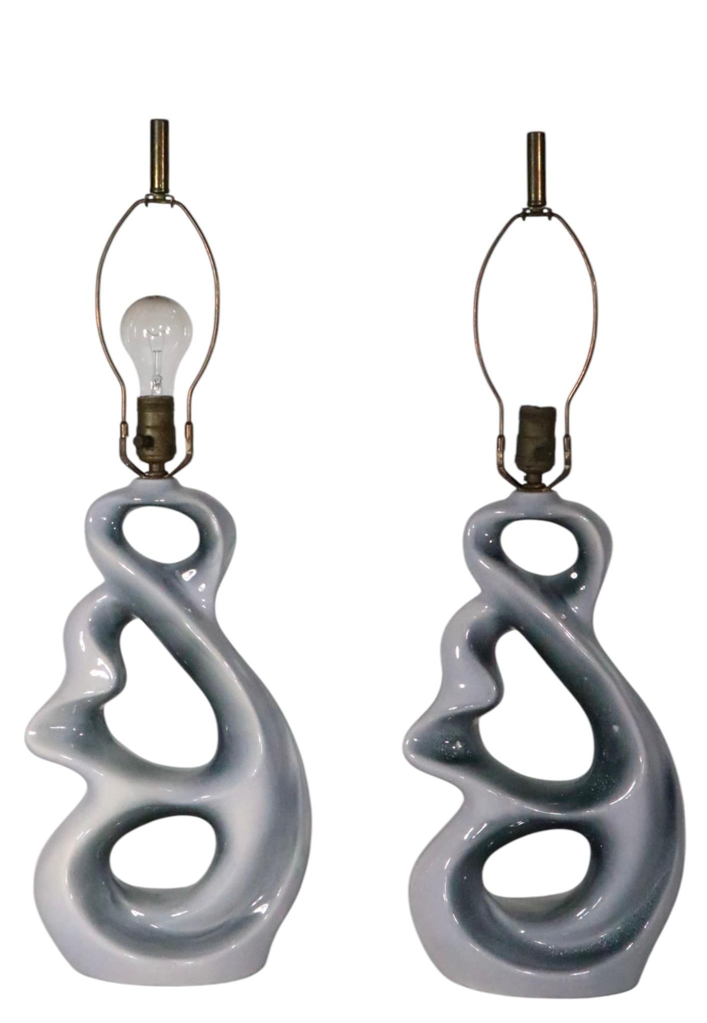Mid-Century Modern Pr. Milieu du siècle  Lampes de table organiques en céramique à forme libre circa 1950 en vente