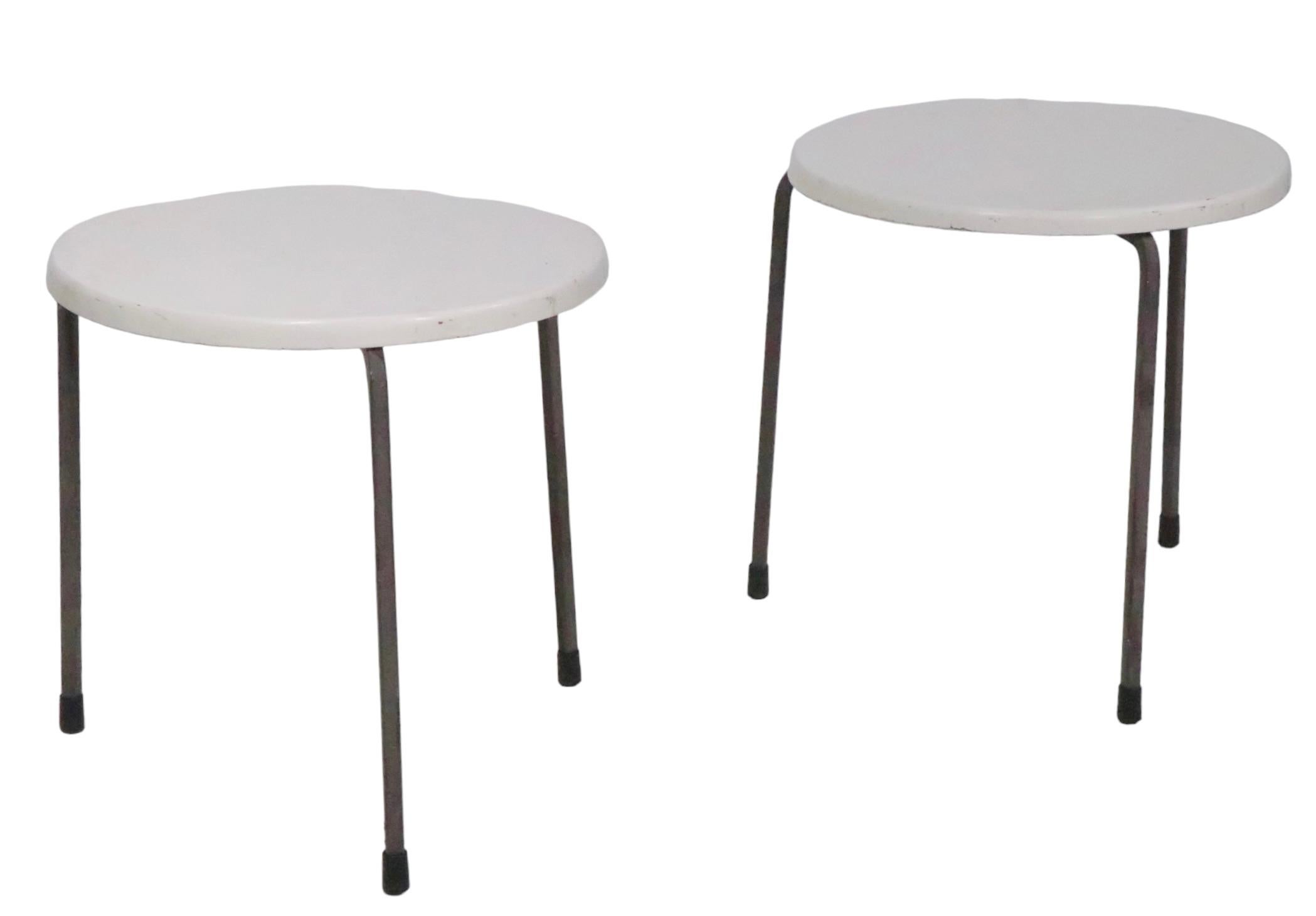 Pr.  Mid Century Patio Poolside Tables by Fibreform Made in Florida c.1950/1970s For Sale 10