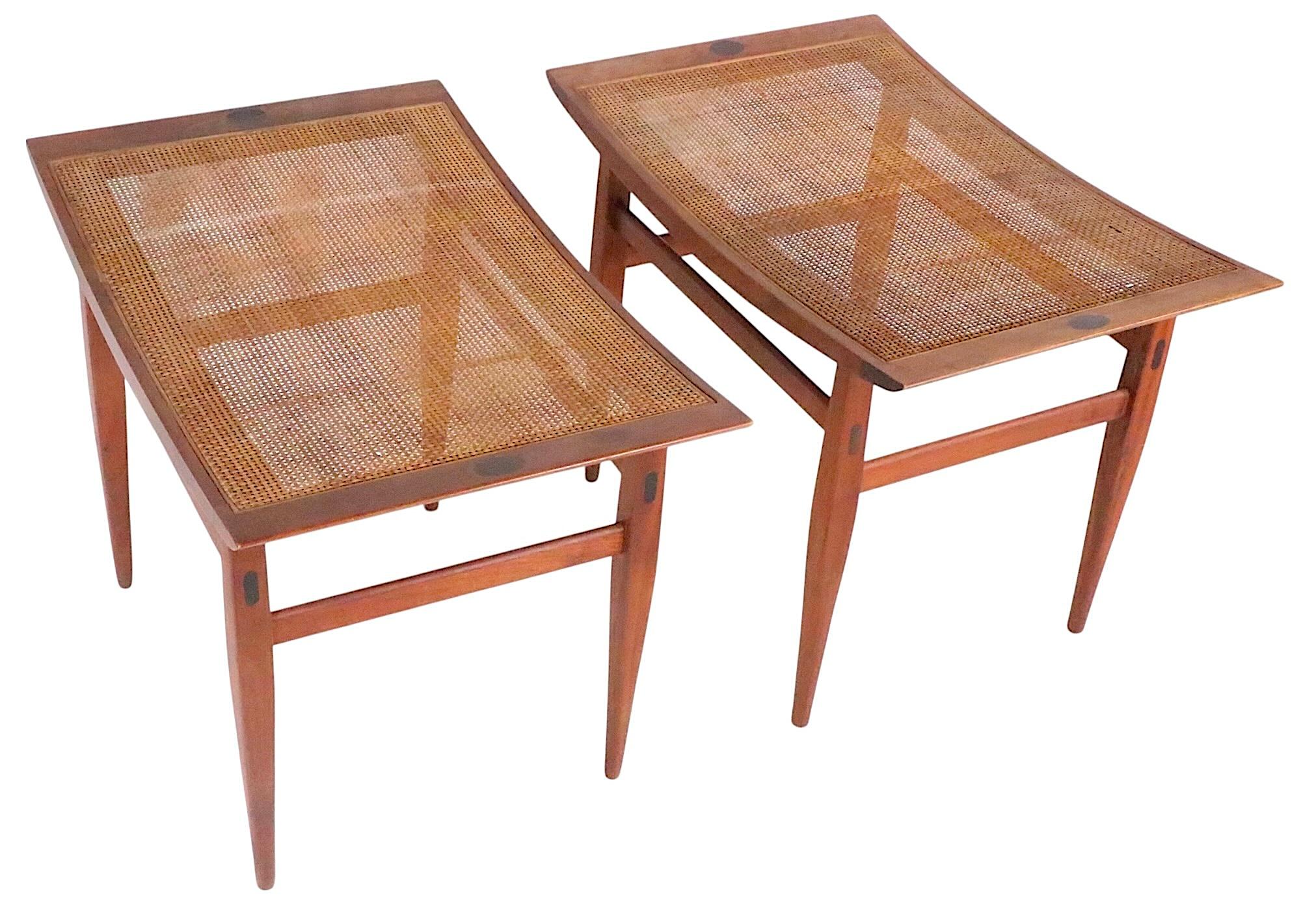 Pr. Mid Century Stools Benches Designed by Kipp Stewart Declaration for Drexel (Moderne der Mitte des Jahrhunderts) im Angebot