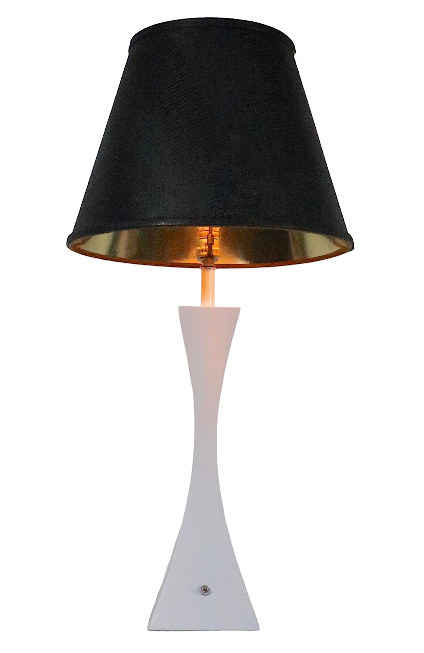 Pr. Milieu du siècle  Lampes de table de The Mutual Sunset Lamp Co. des années 1950, 6 pièces disponibles en vente 2
