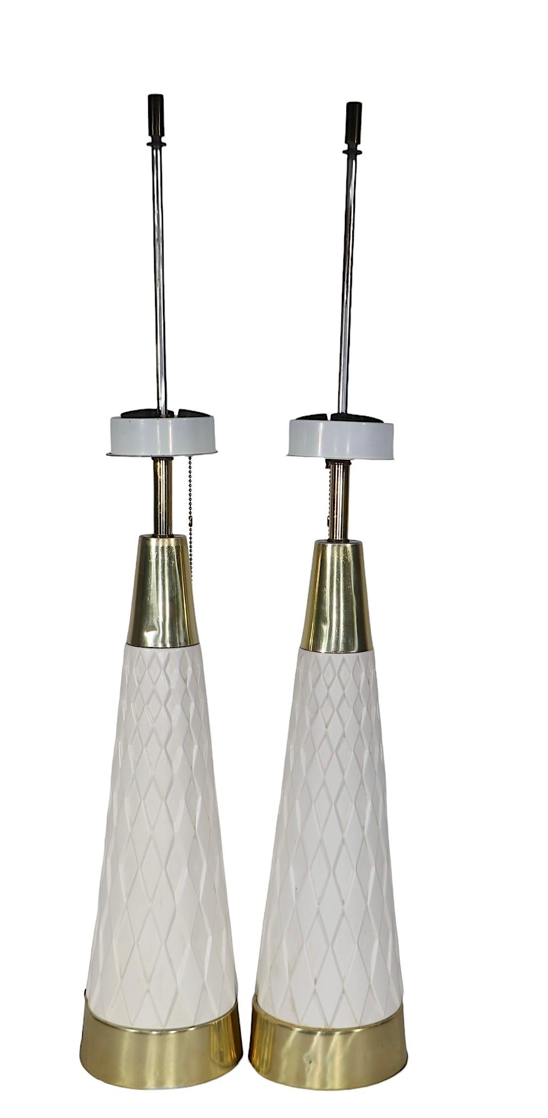 Pr. Mid Century Table Lamps designed by Gerald Thurston for Lightolier c 1950/60 For Sale 4