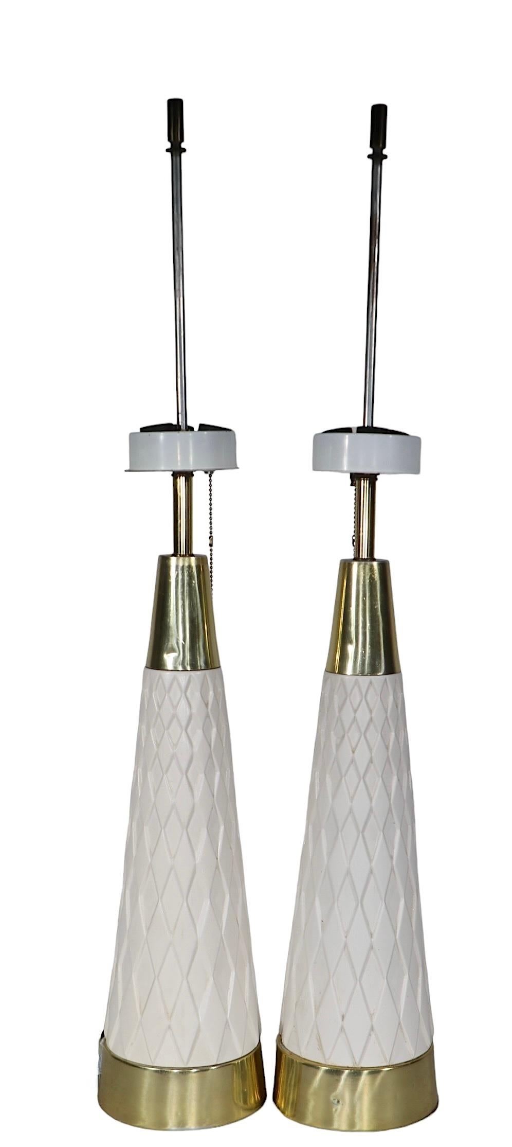 Pr. Mid Century Table Lamps designed by Gerald Thurston for Lightolier c 1950/60 For Sale 5