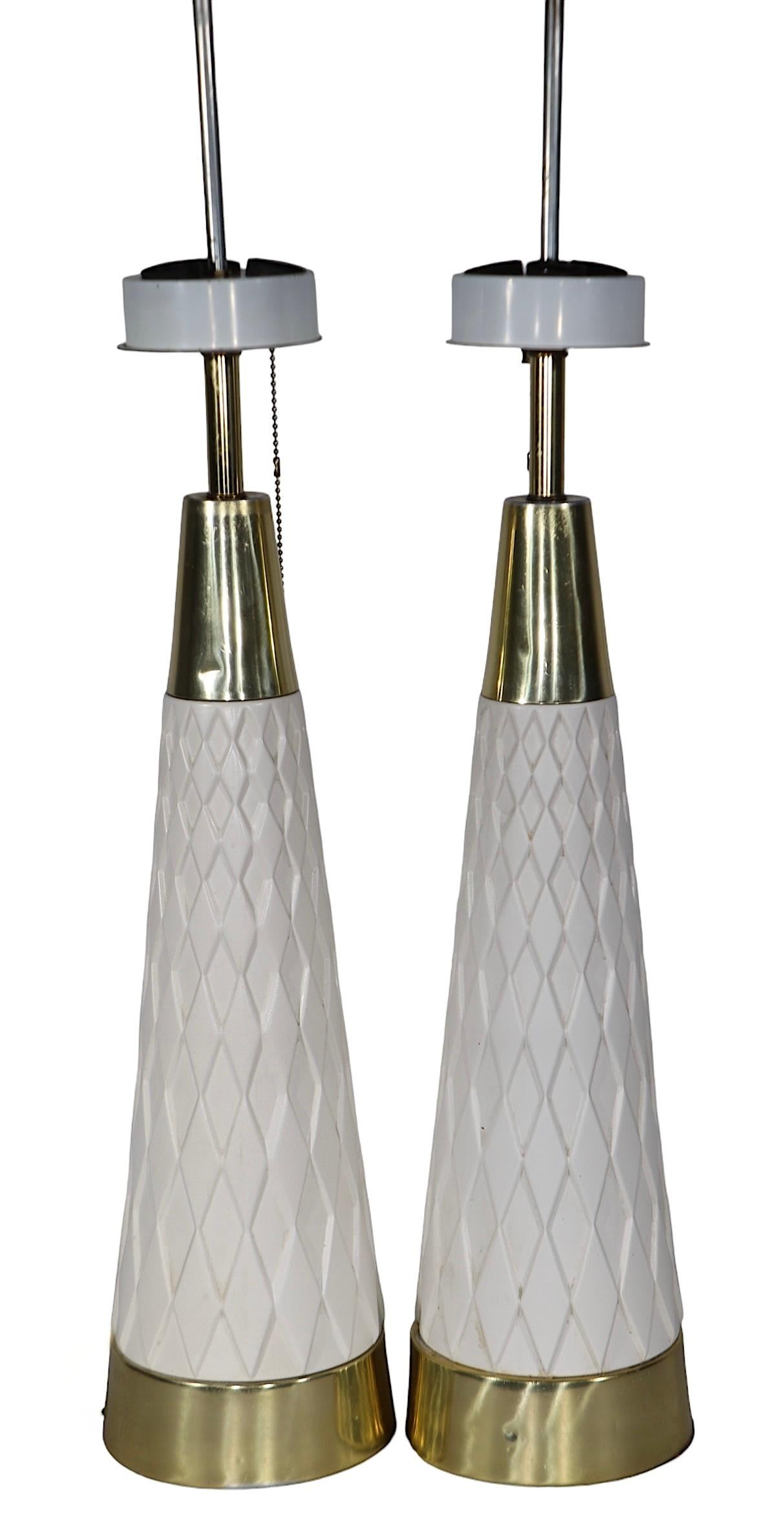 Pr. Mid Century Table Lamps designed by Gerald Thurston for Lightolier c 1950/60 For Sale 7
