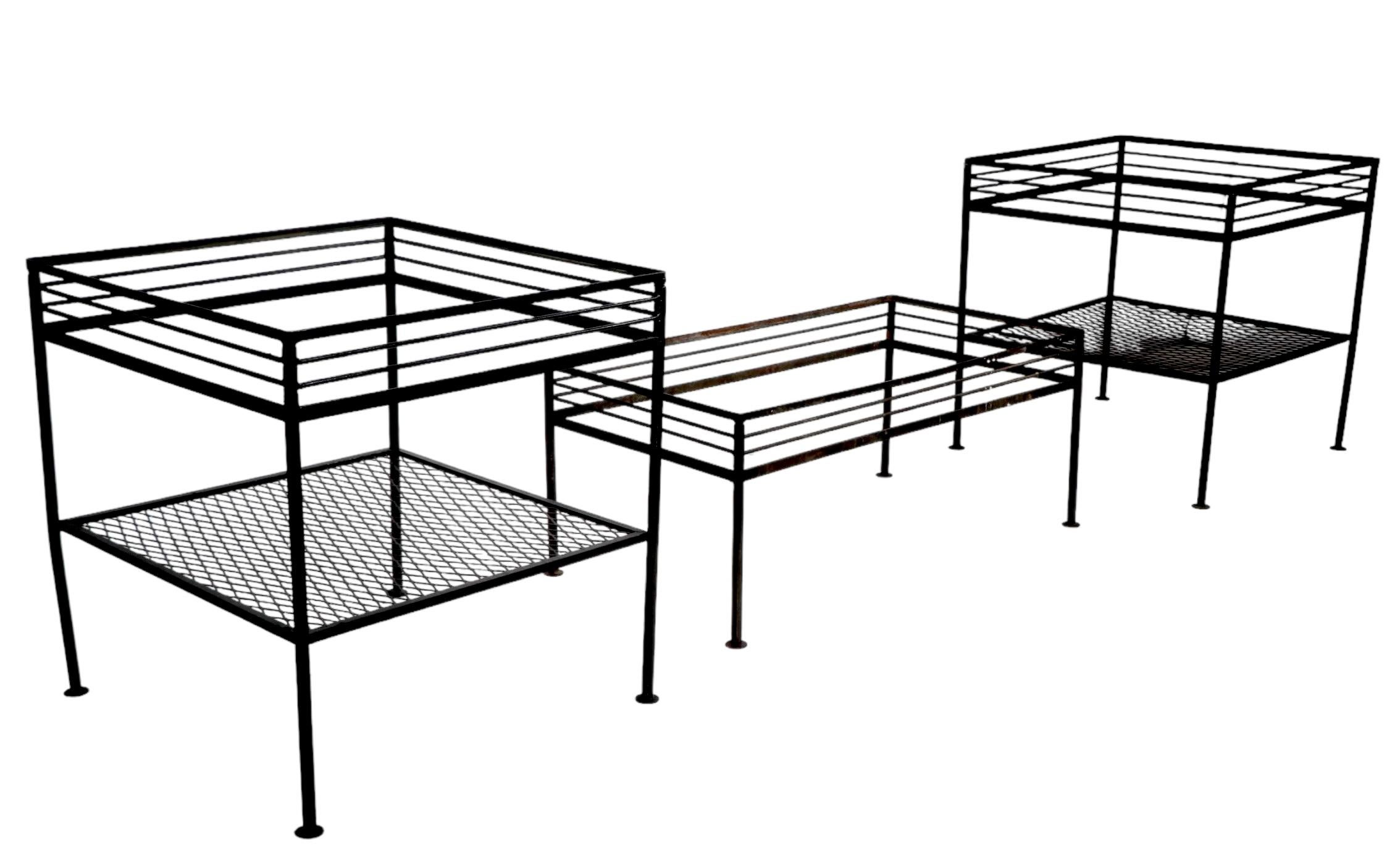 Pr Mid Century  Wrought  Iron End Tables att. to Woodard For Sale 5