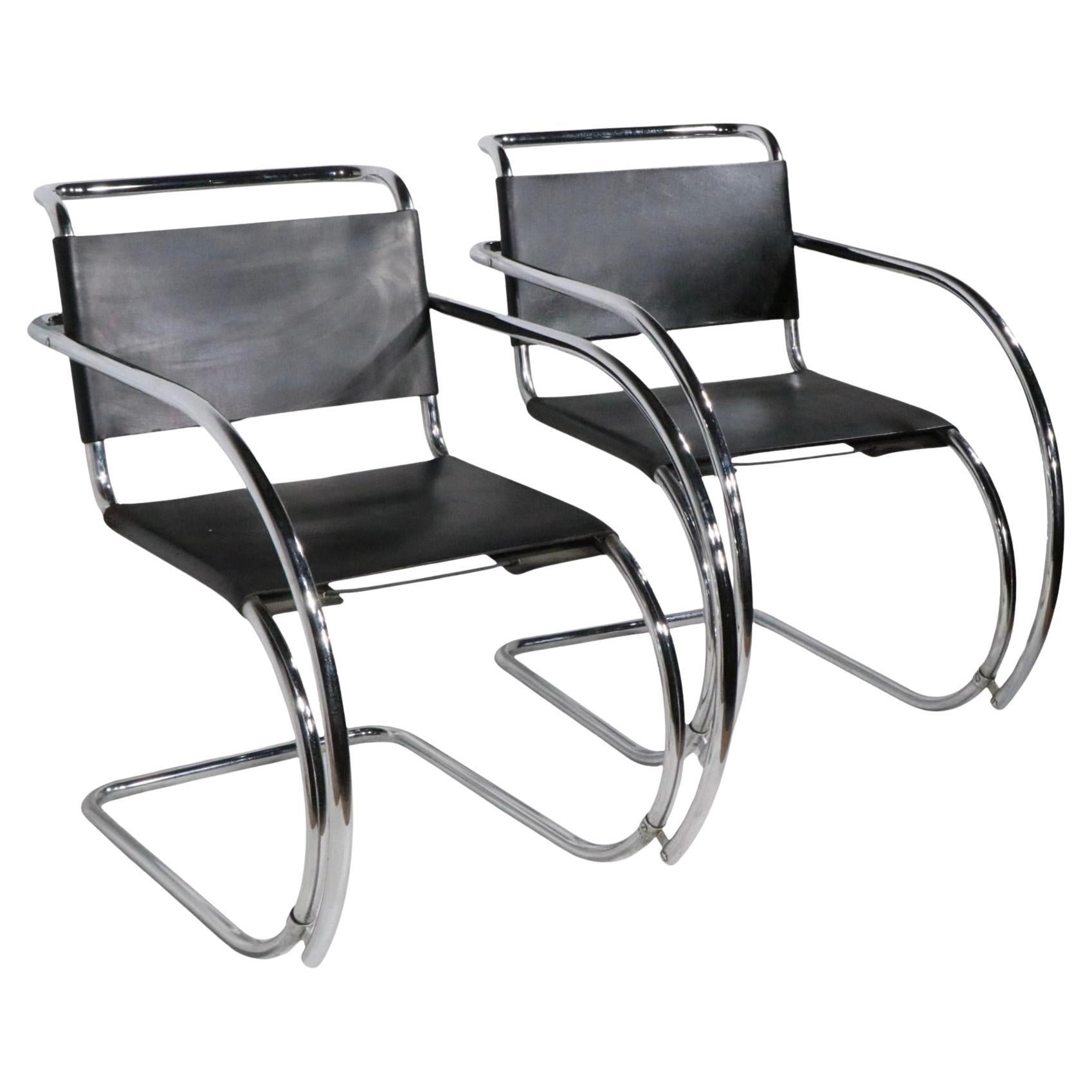 Pr. Chaises am designs par Mies Van Der Rohe faites par32.5  Palazetti