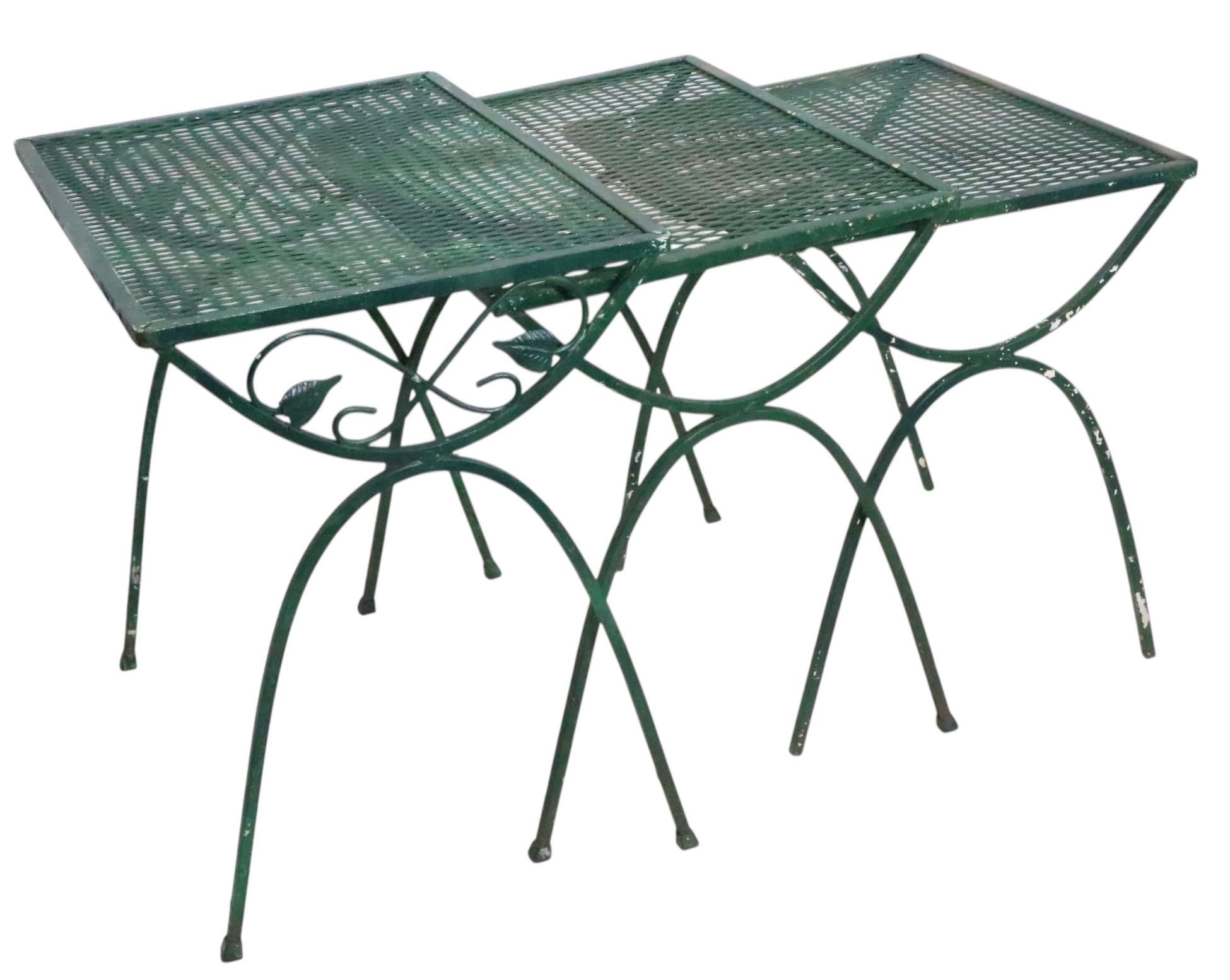 Pr. Nesting Garden Patio Poolside Tables att. to Woodard For Sale 4