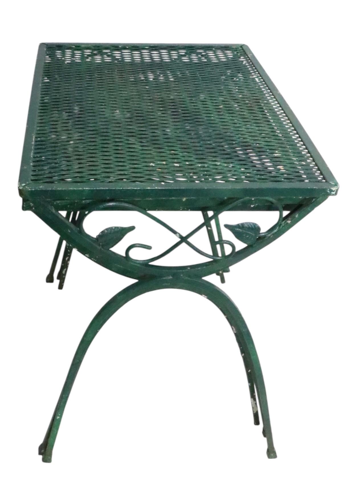 Pr. Nesting Garden Patio Poolside Tables att. to Woodard For Sale 9