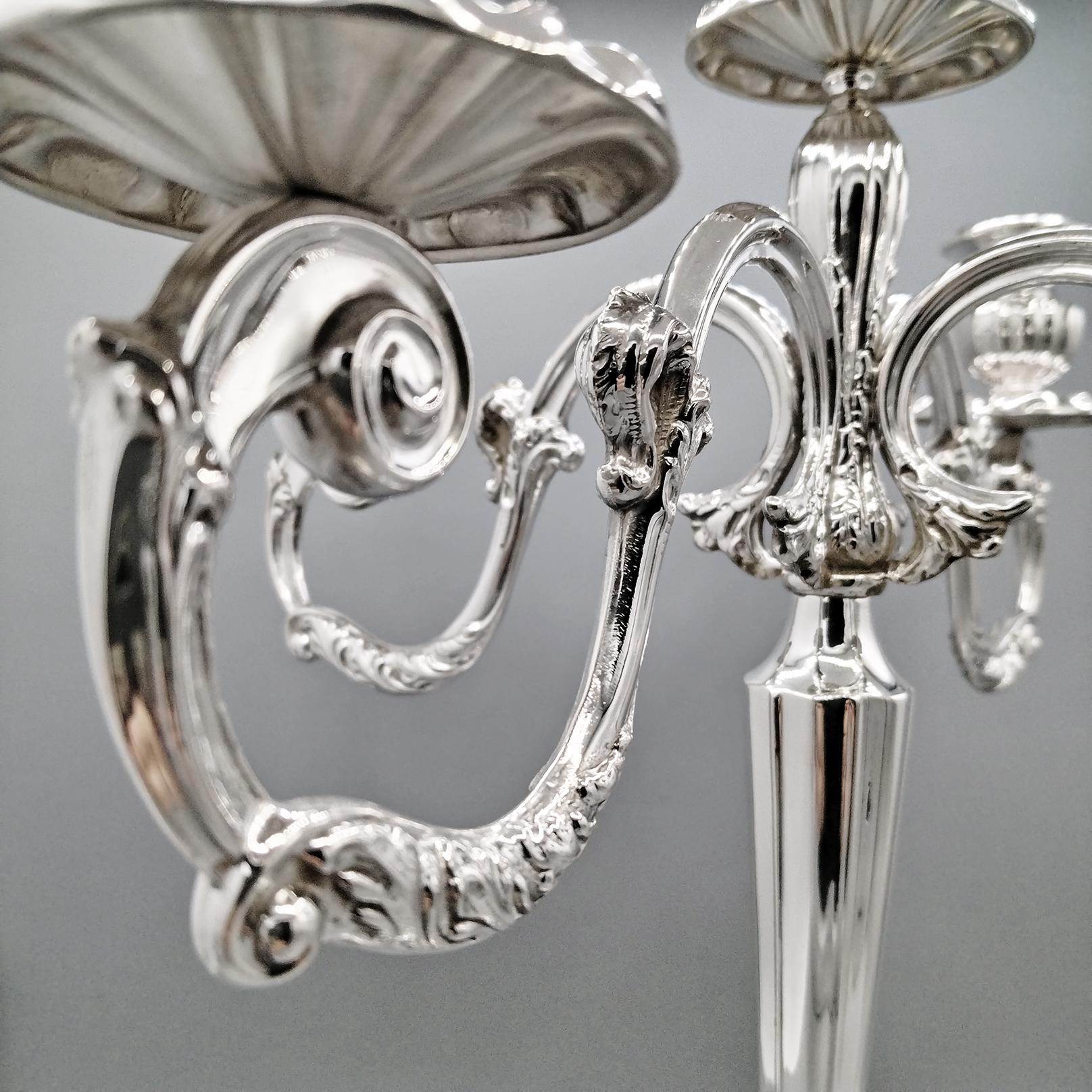 Pr. di candelabri a 5 luci in stile barocco italiano in vendita 1