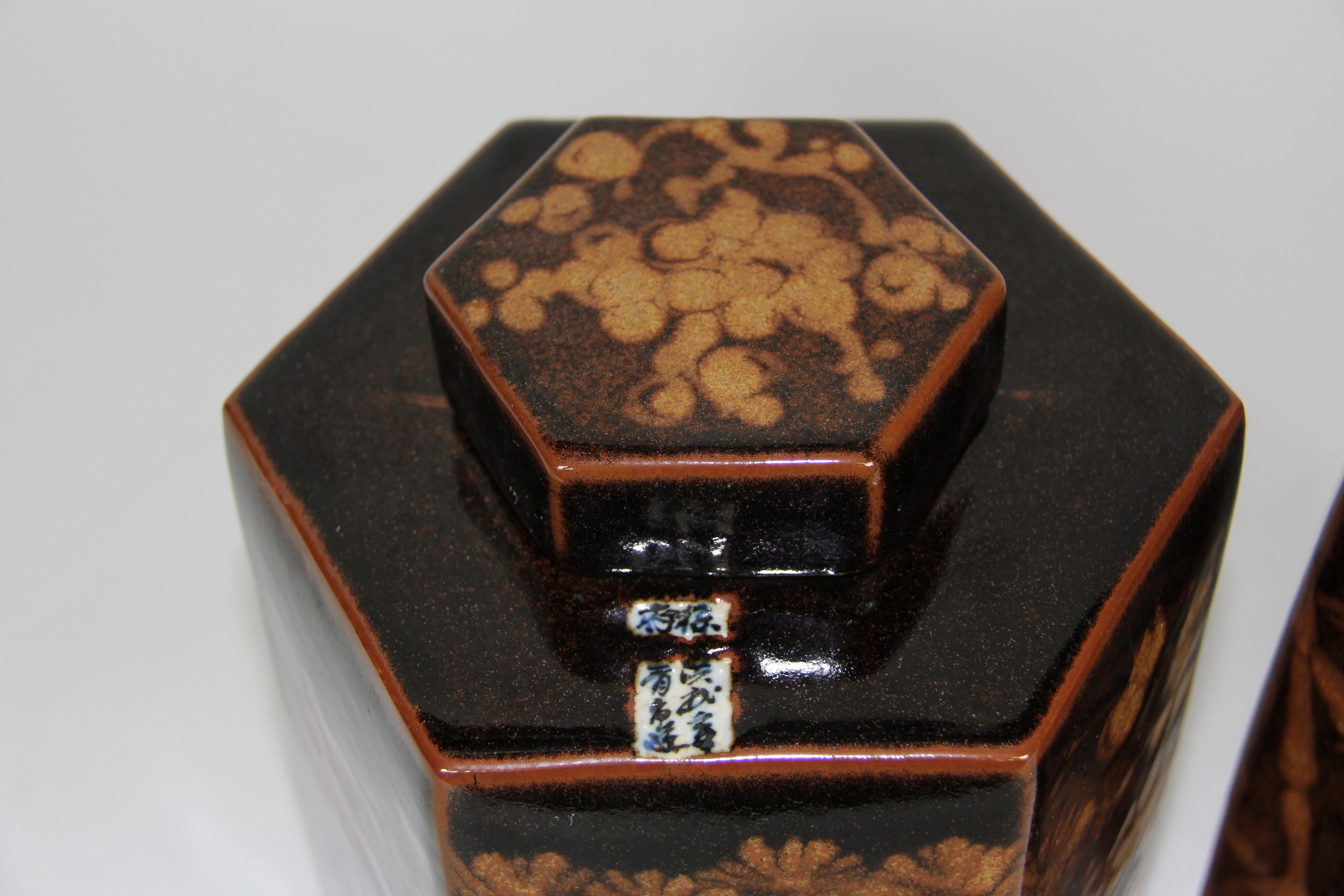 Pair of Hand Painted Porcelain Tea Caddies with Floral and Bamboo Motifs For Sale 2