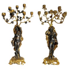 Pareja Excepcional de Candelabros Franceses de Bronce Dorado y Plateado del Siglo XIX