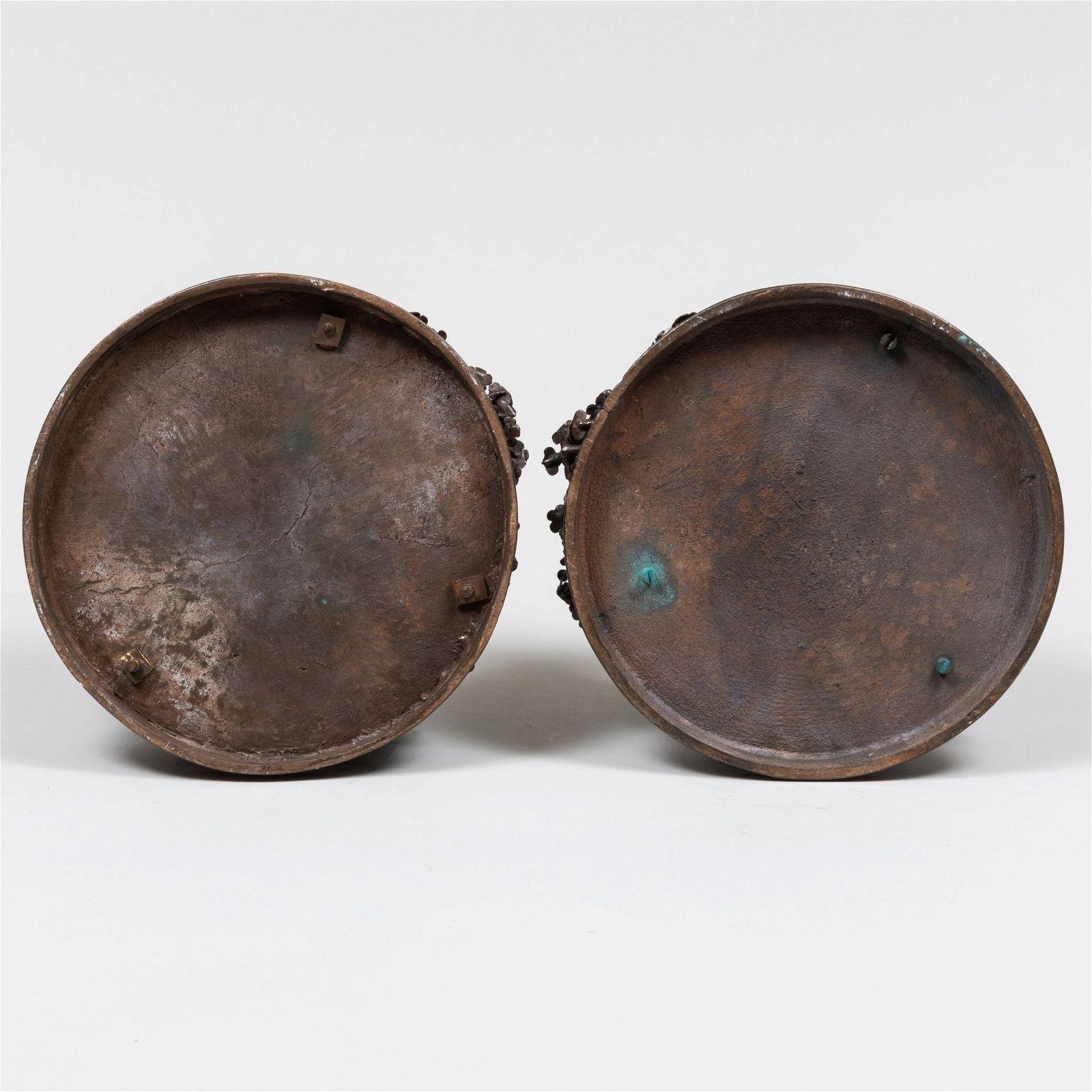 pr von  Große japanische Meiji-Bronzevasen in Korbform in feinster Qualität aus dem 19. Jahrhundert im Angebot 6