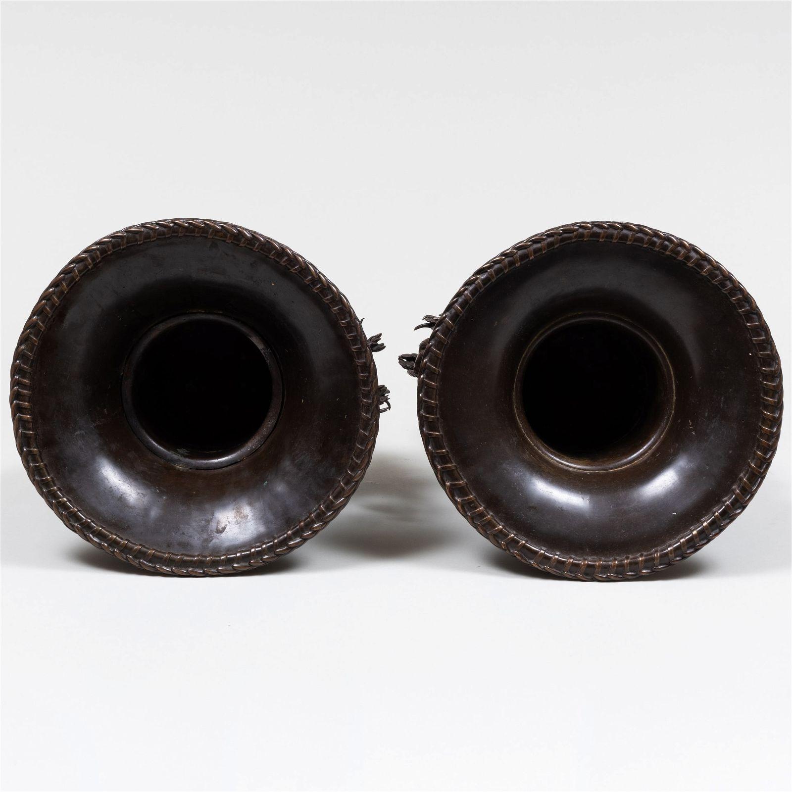 pr of  finest quality Large 19th Century Meiji Japanese Basket-Form Bronze Vases For Sale 9