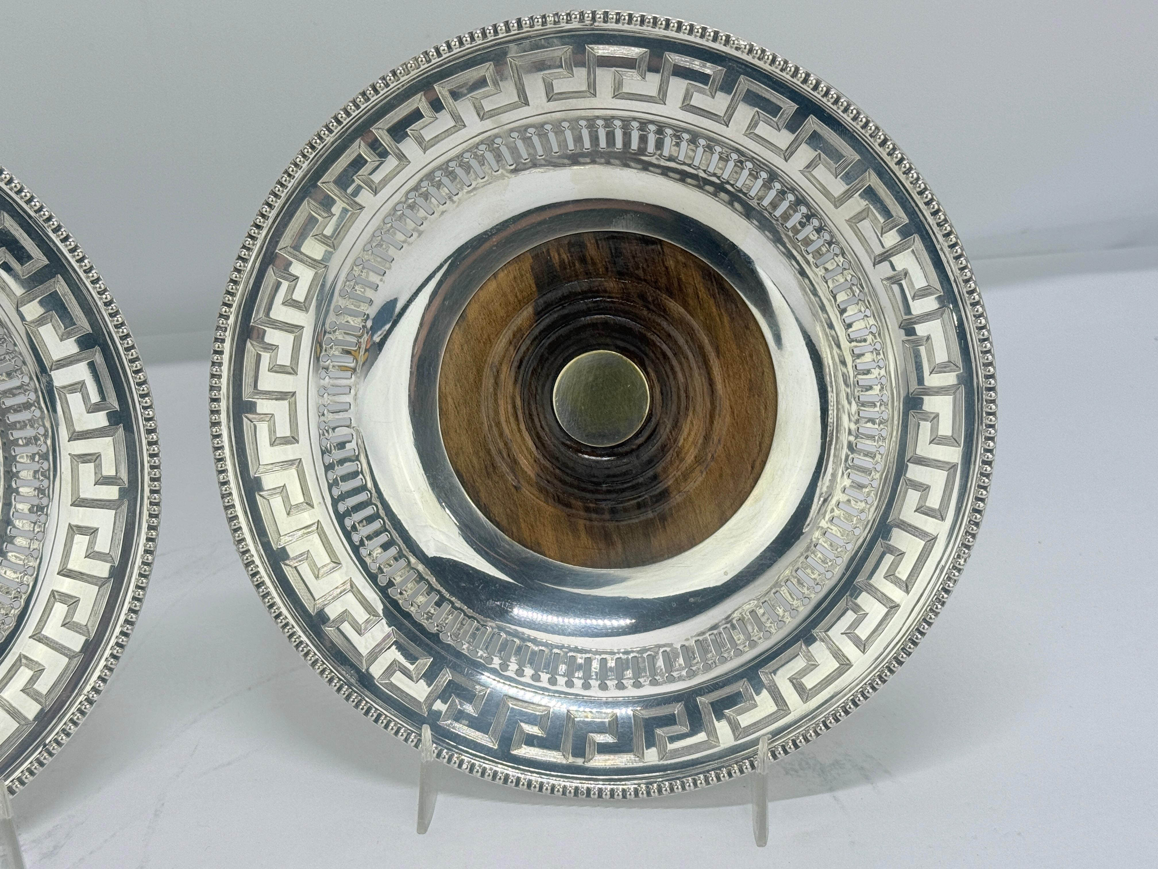 Regency Pr, Sottobicchieri a forma di chiave greca della vecchia Sheffield, 19° C. Matthew Boulton in vendita