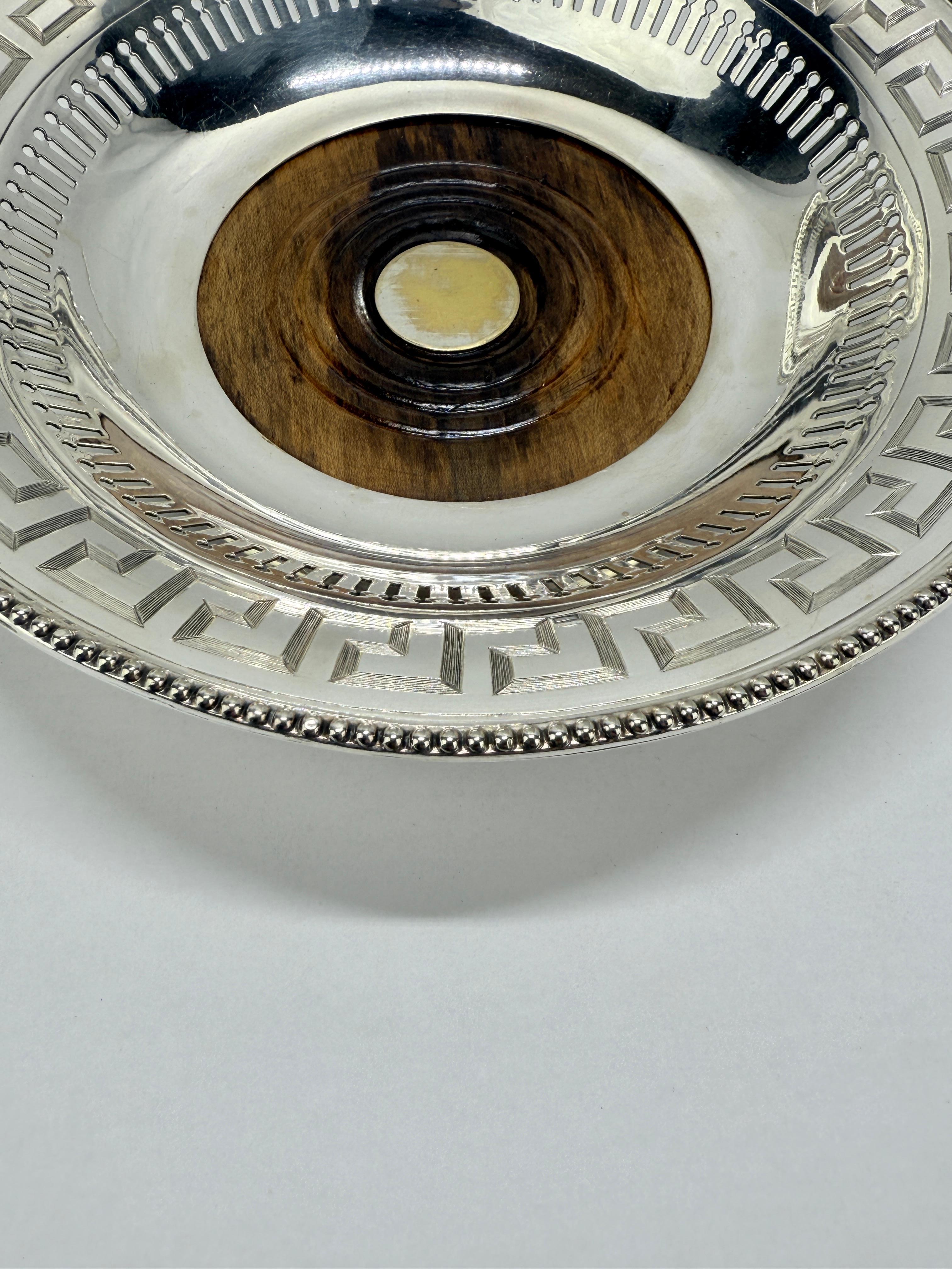 XIX secolo Pr, Sottobicchieri a forma di chiave greca della vecchia Sheffield, 19° C. Matthew Boulton in vendita