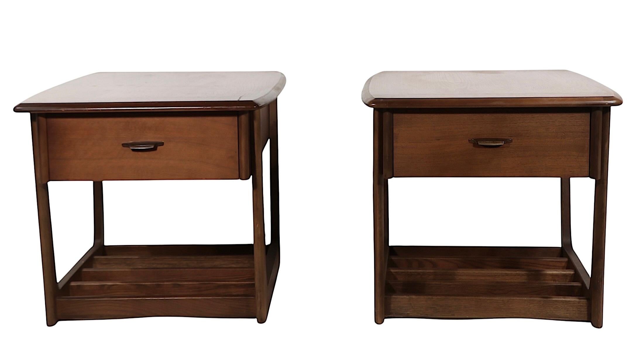 Mid-Century Modern Pr. One Drawer Mid Century End or Side Sleigh Leg Tables by Lane c. 1950/60's For Sale