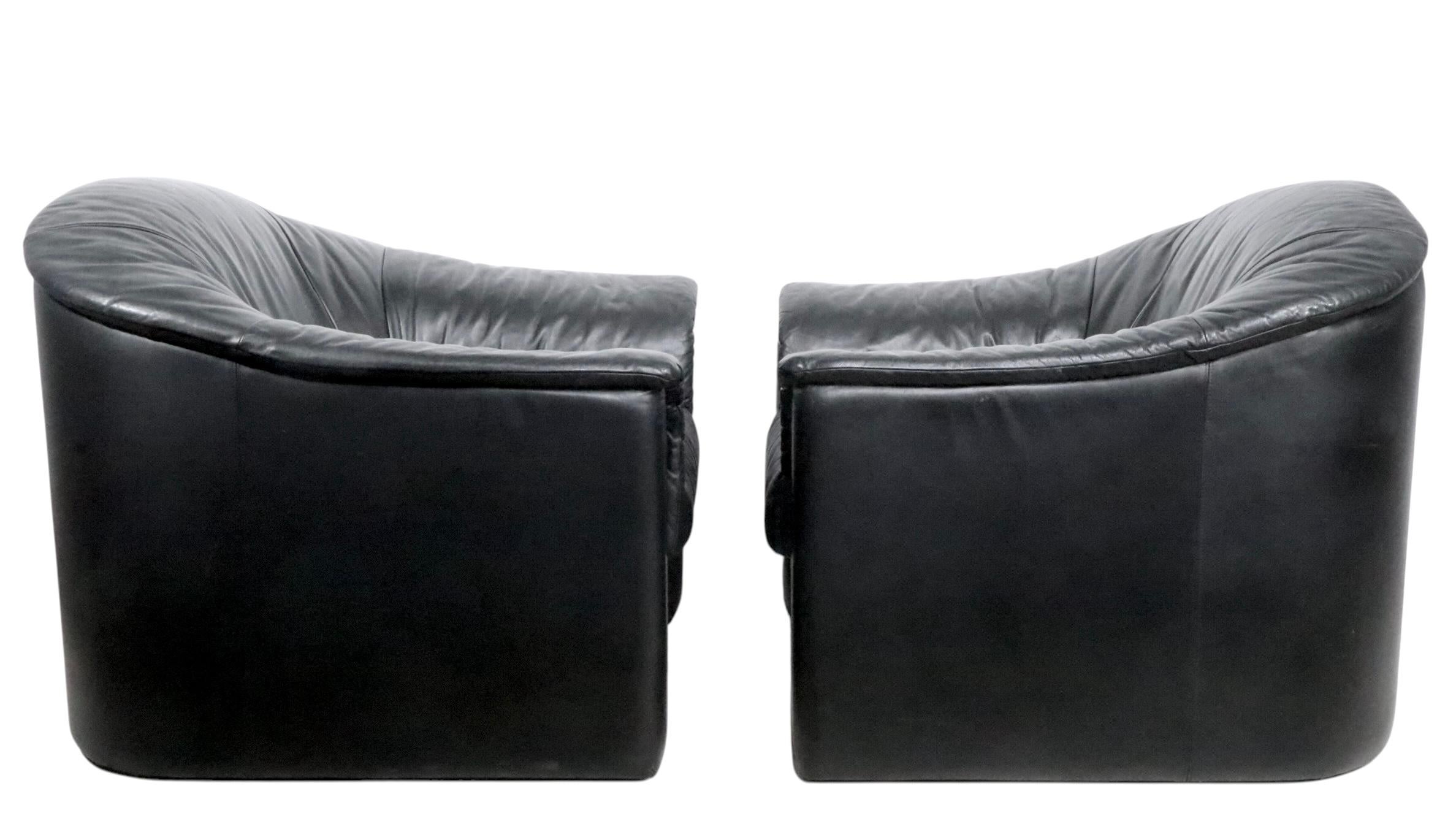 Pr. Oversize Black  Leather Club Chairs by Brayton International Collection 1991 For Sale 5