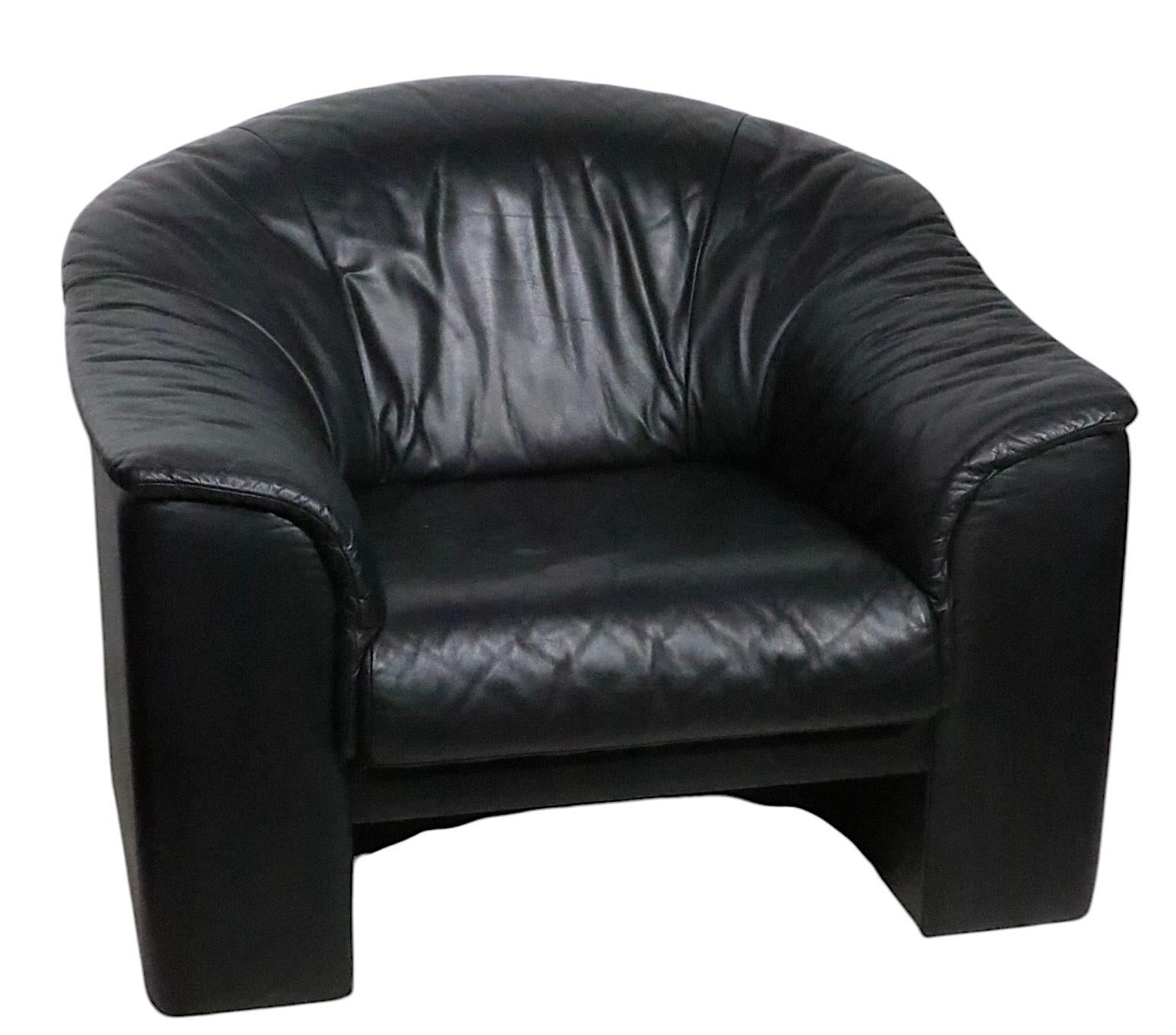 American Pr. Oversize Black  Leather Club Chairs by Brayton International Collection 1991 For Sale