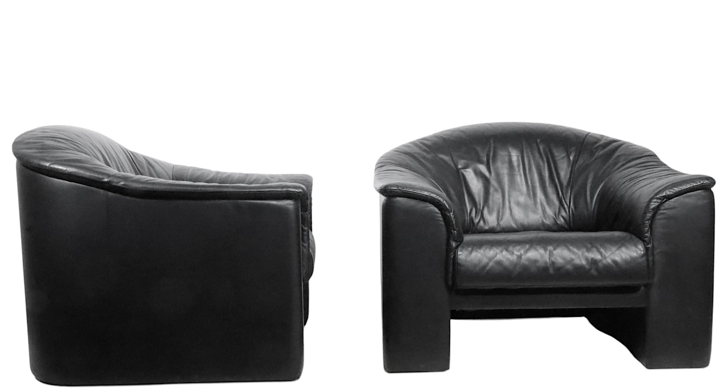 Pr. Oversize Black  Leather Club Chairs by Brayton International Collection 1991 For Sale 2
