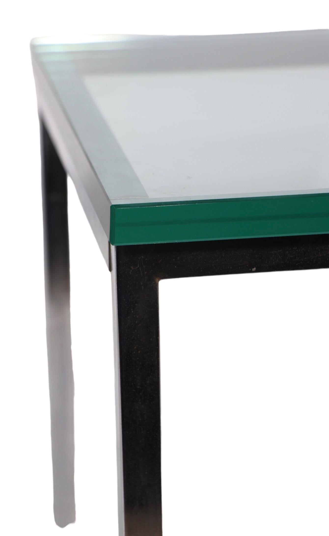 Tables d'extrémité chromées et de style Bauhaus international post-moderne en vente 7
