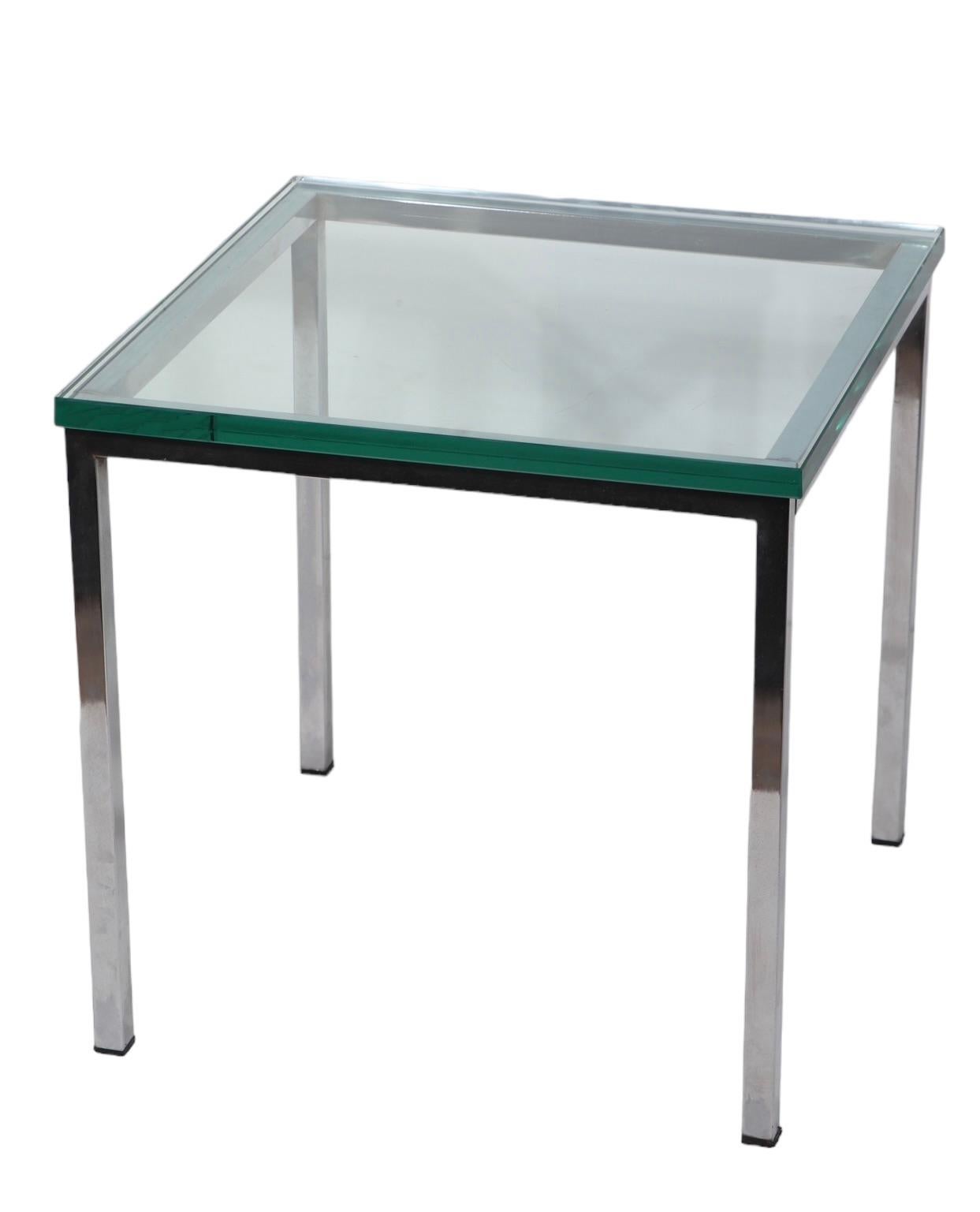 Pr Post Modern International Bauhaus Style Chrome and Glass End Chrome Tables For Sale 10