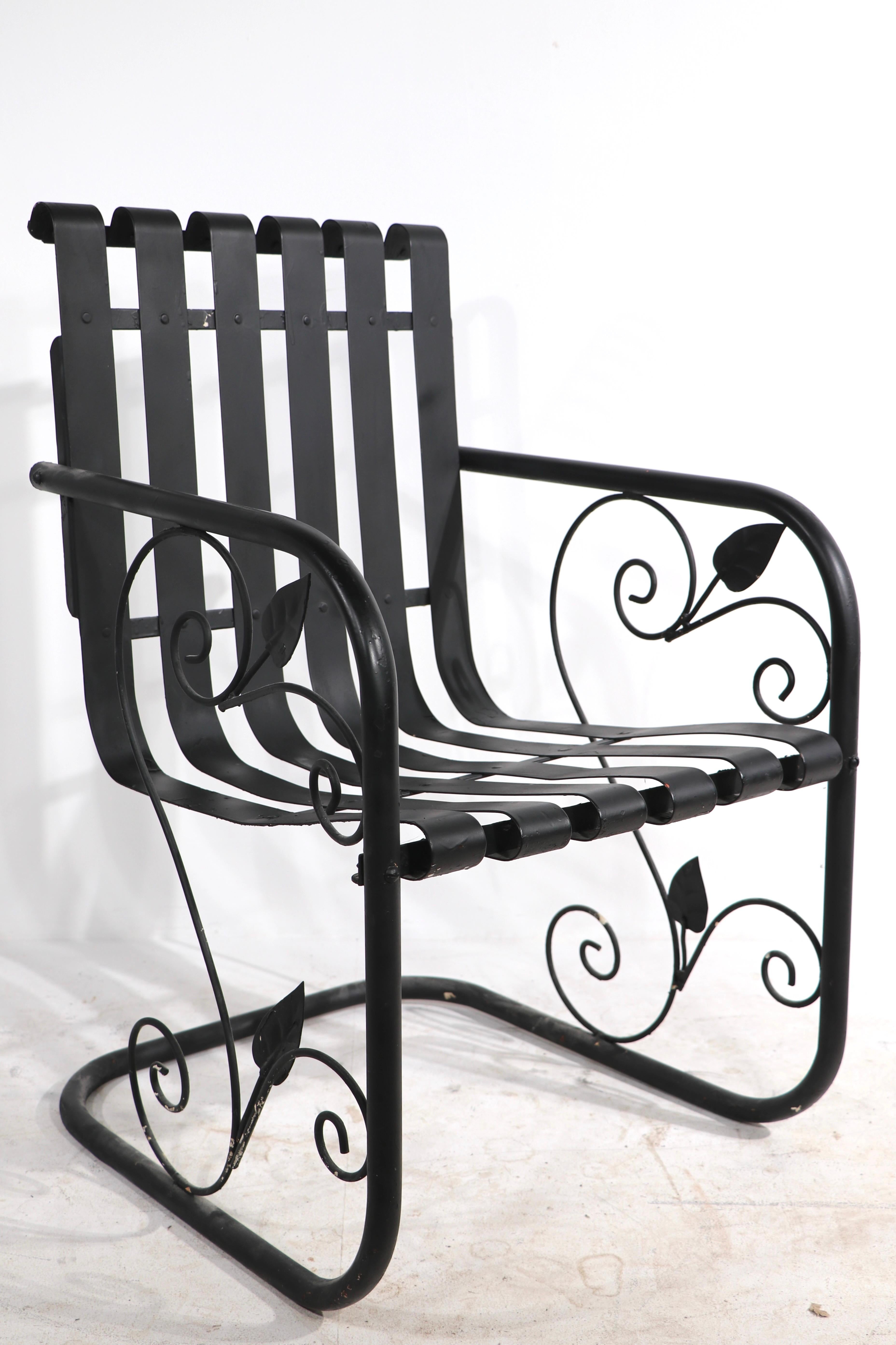 20th Century Pr. Romantic Art Deco Garden Patio Metal Strap Lounge Chairs For Sale