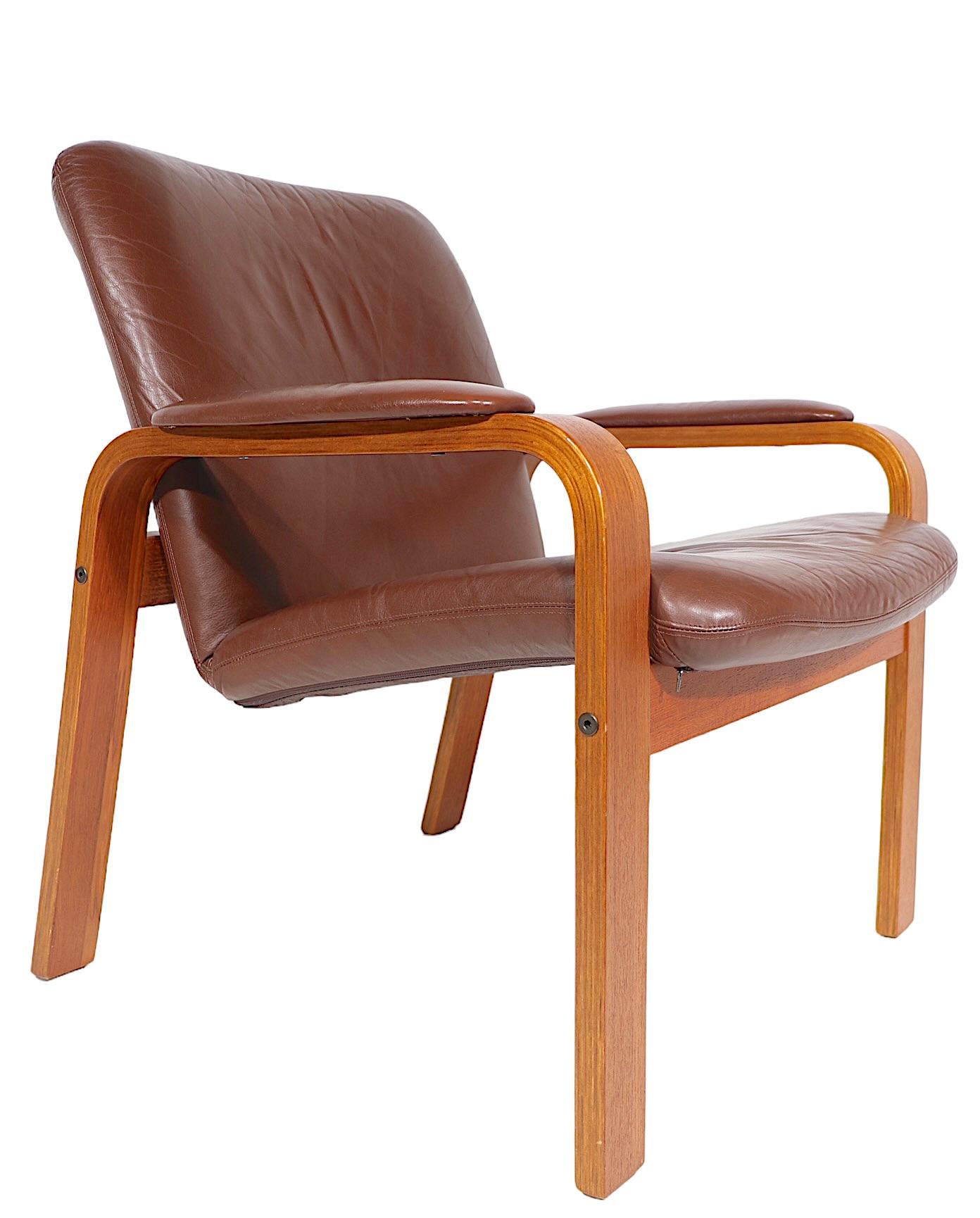 Pr. Scandinavian Mid Century Modern Lounge Arm Chairs Made in Norway by Ekorness For Sale 11