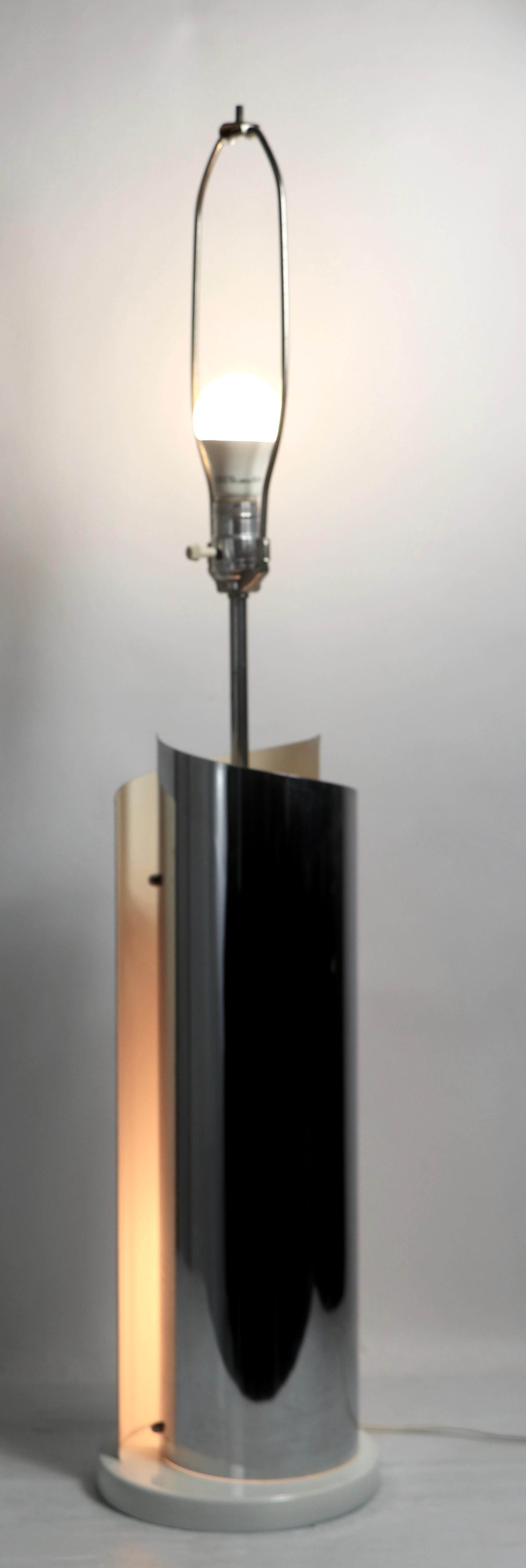 Pr. Sculptural Chrome Modernist Table Lamps For Sale 5