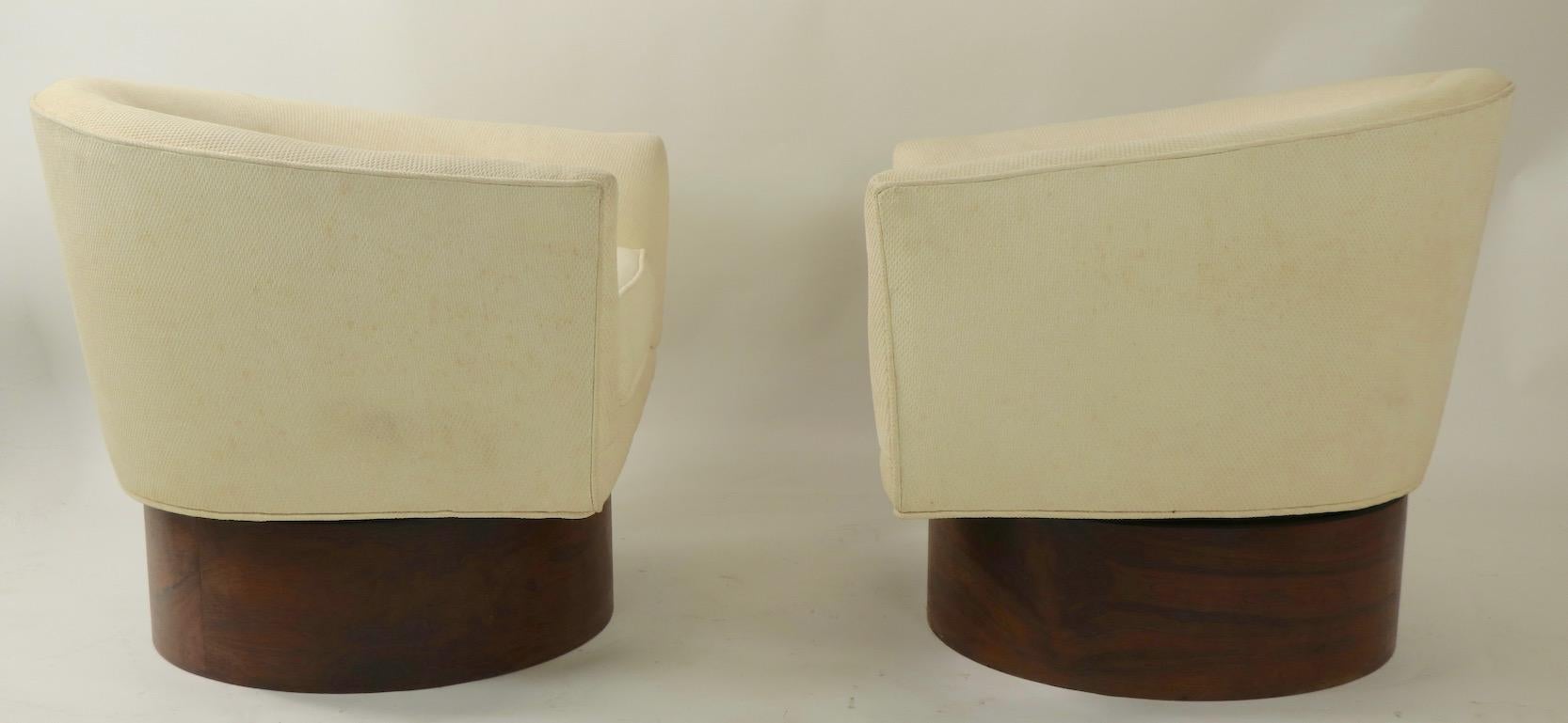 Mid-Century Modern Pair of Swivel Chairs by Baughman for Thayer Coggin