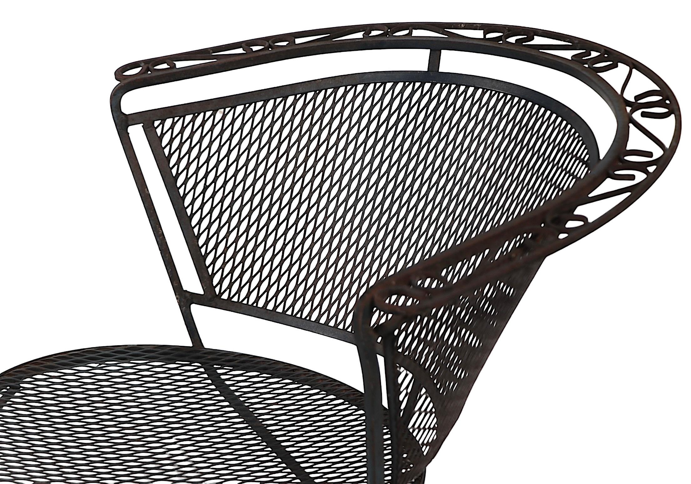 Hollywood Regency Pr. Vintage Wrought Iron Garden patio Poolside Chairs by Woodard c. 1950/60's For Sale
