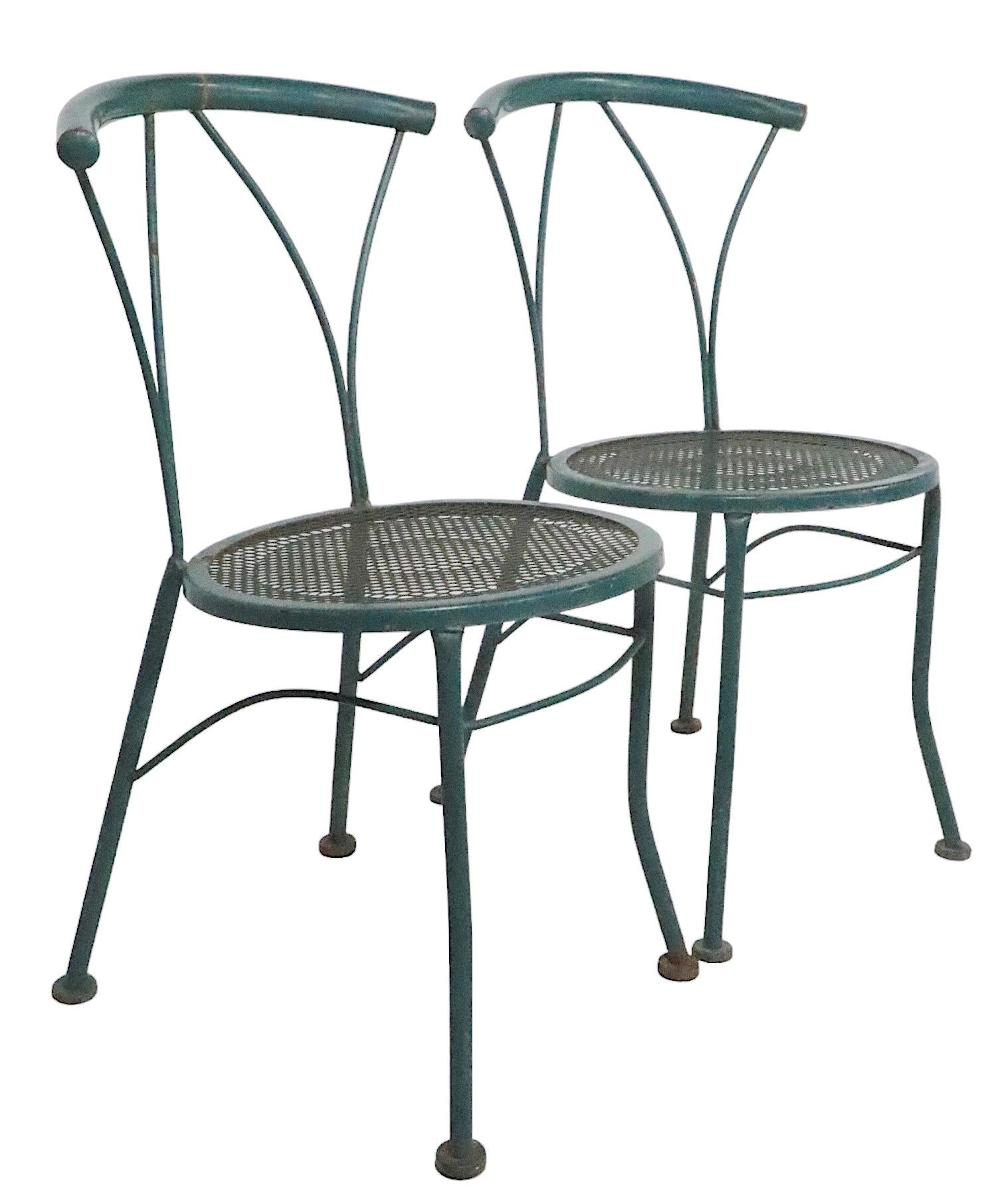 Pr. Wrought Iron and Metal Mesh Garden Patio Poolside Bistro Cafe  Dining Chairs In Good Condition For Sale In New York, NY