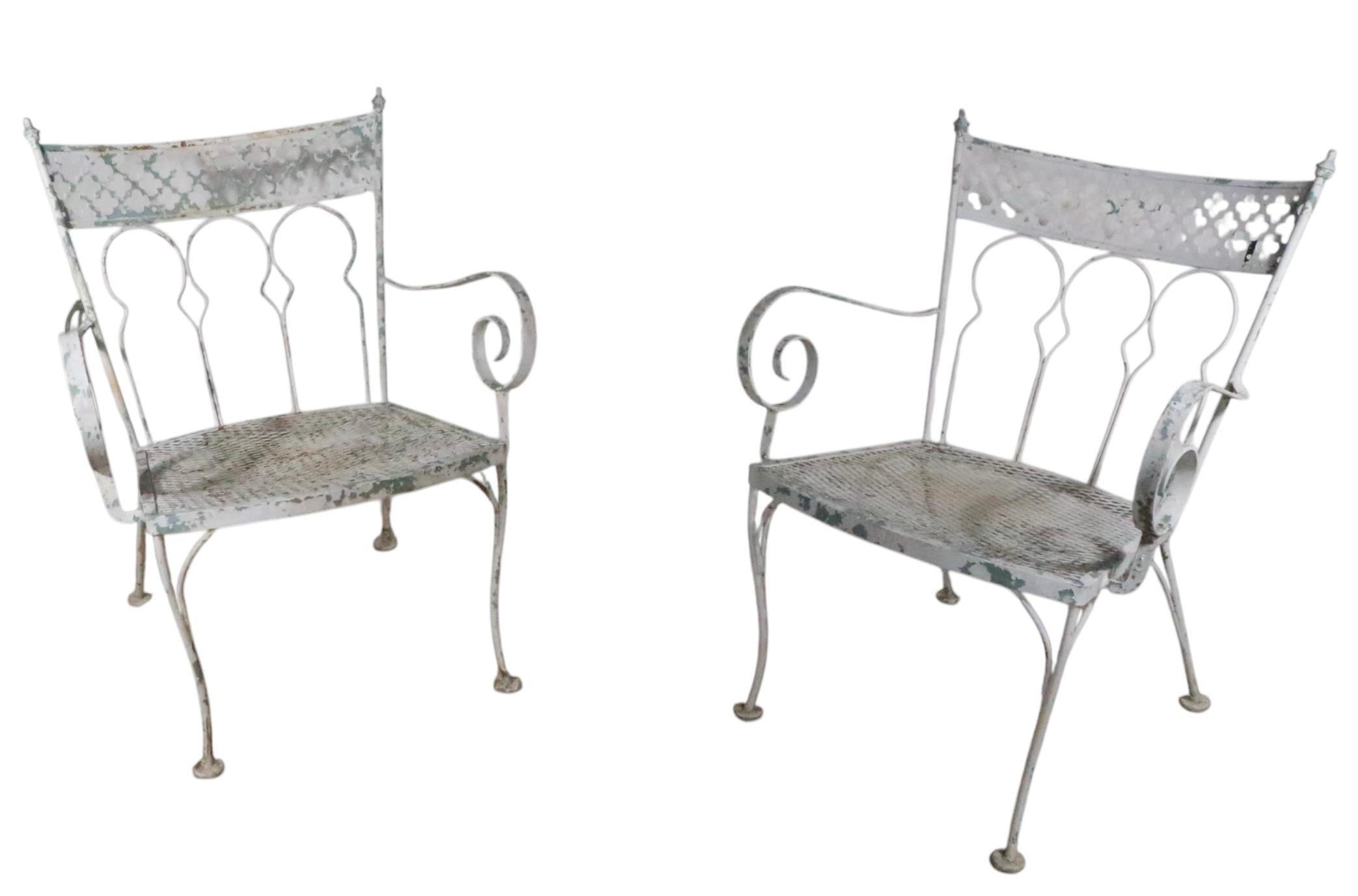 Pr. Sillas de jardín de hierro forjado Taj Mahal de Salterini c. 1950 en venta 3