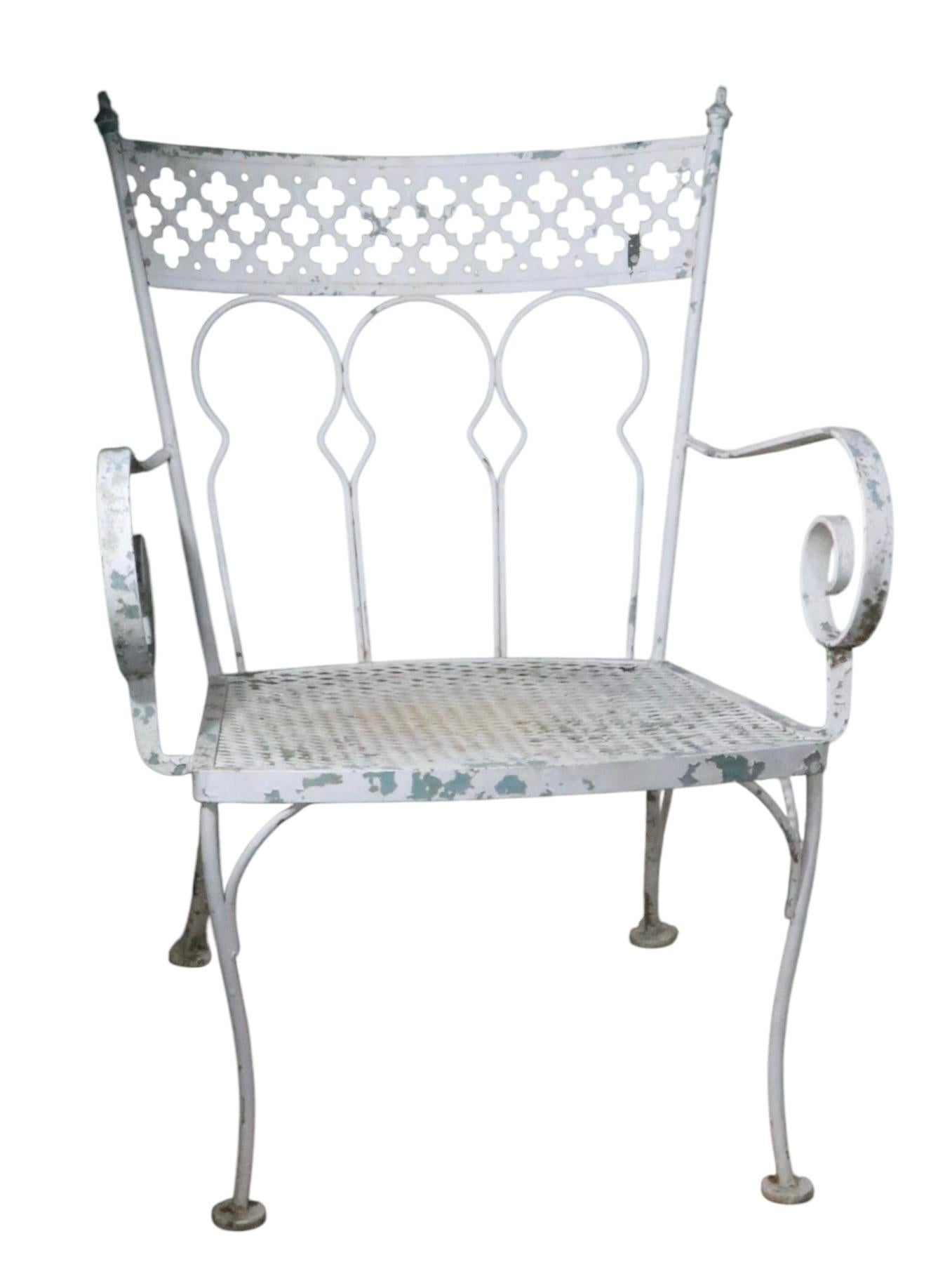 Pr. Sillas de jardín de hierro forjado Taj Mahal de Salterini c. 1950 Metal en venta