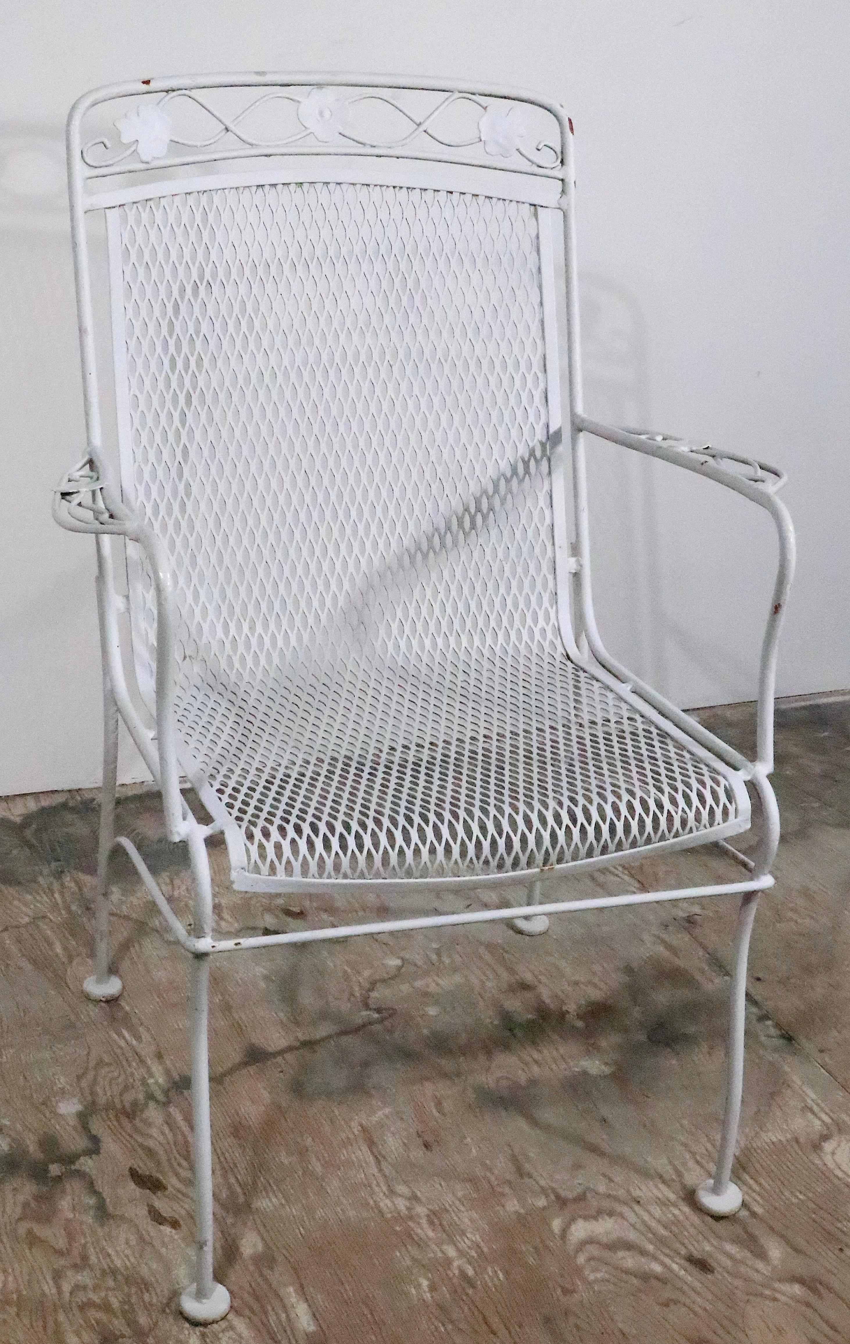 Pr. Wrought Iron Metal Mesh Garden Patio Poolside Chairs by Woodard c. 1950/70's For Sale 5