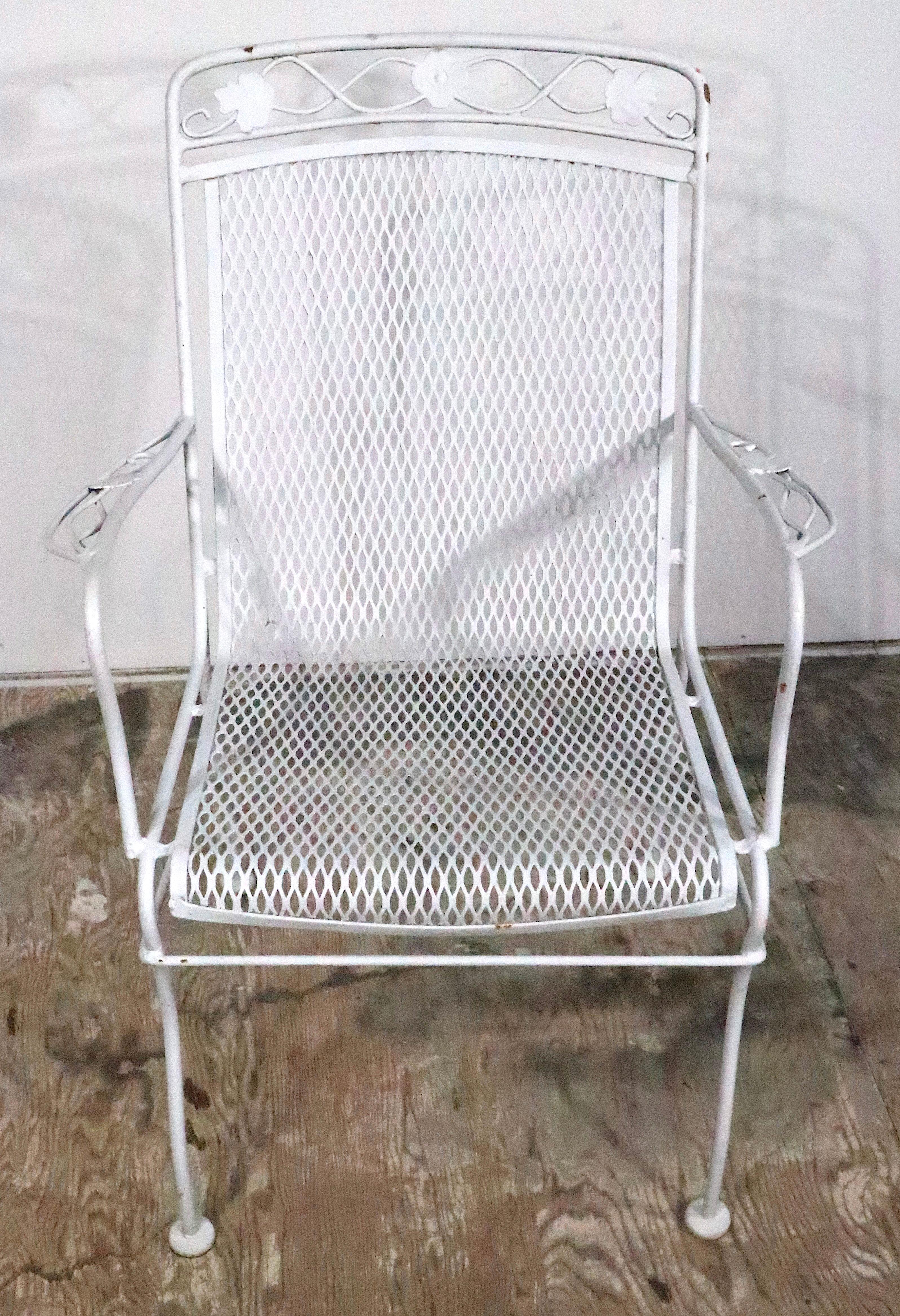 Pr. Wrought Iron Metal Mesh Garden Patio Poolside Chairs by Woodard c. 1950/70's For Sale 2