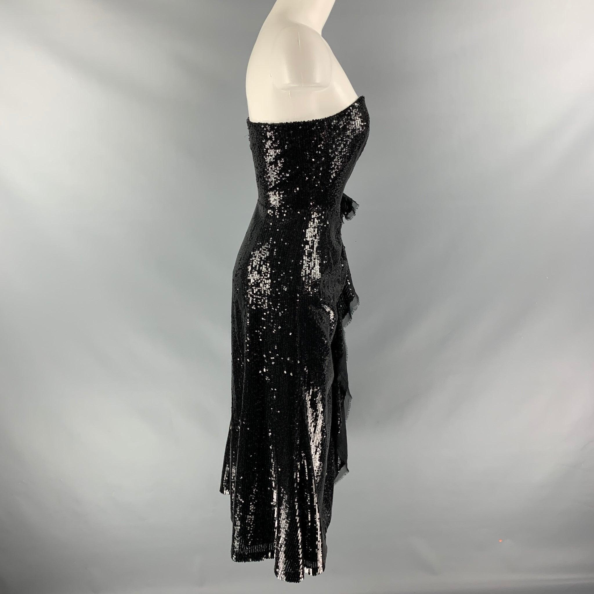 PRABAL GURUNG strapless slip dress comes in black polyester sequined fabric featuring a draped detail at front. Made in New York, USAExcellent Pre-Owned Condition. 

Marked:   2 

Measurements: 
  Bust: 30 inWaist: 26 inHip: 37 inLength: 43 in


  
