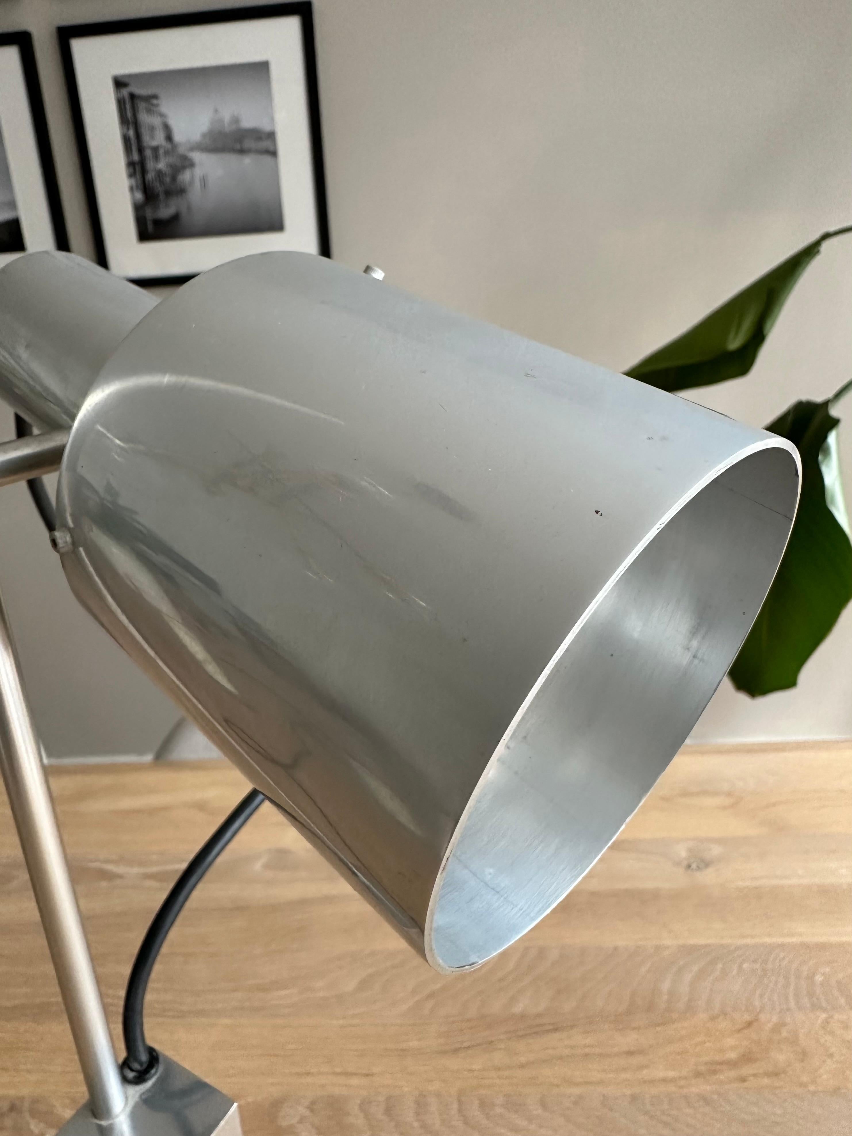 Minimalist Practical and Aesthetically Pleasing Peter Nelson Table or Desk Lamp, 1960s For Sale