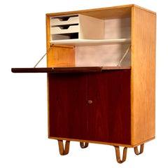 Meuble de rangement / secrétaire de la série CB07 de Cees Braakman pour Pastoe, années 1950.