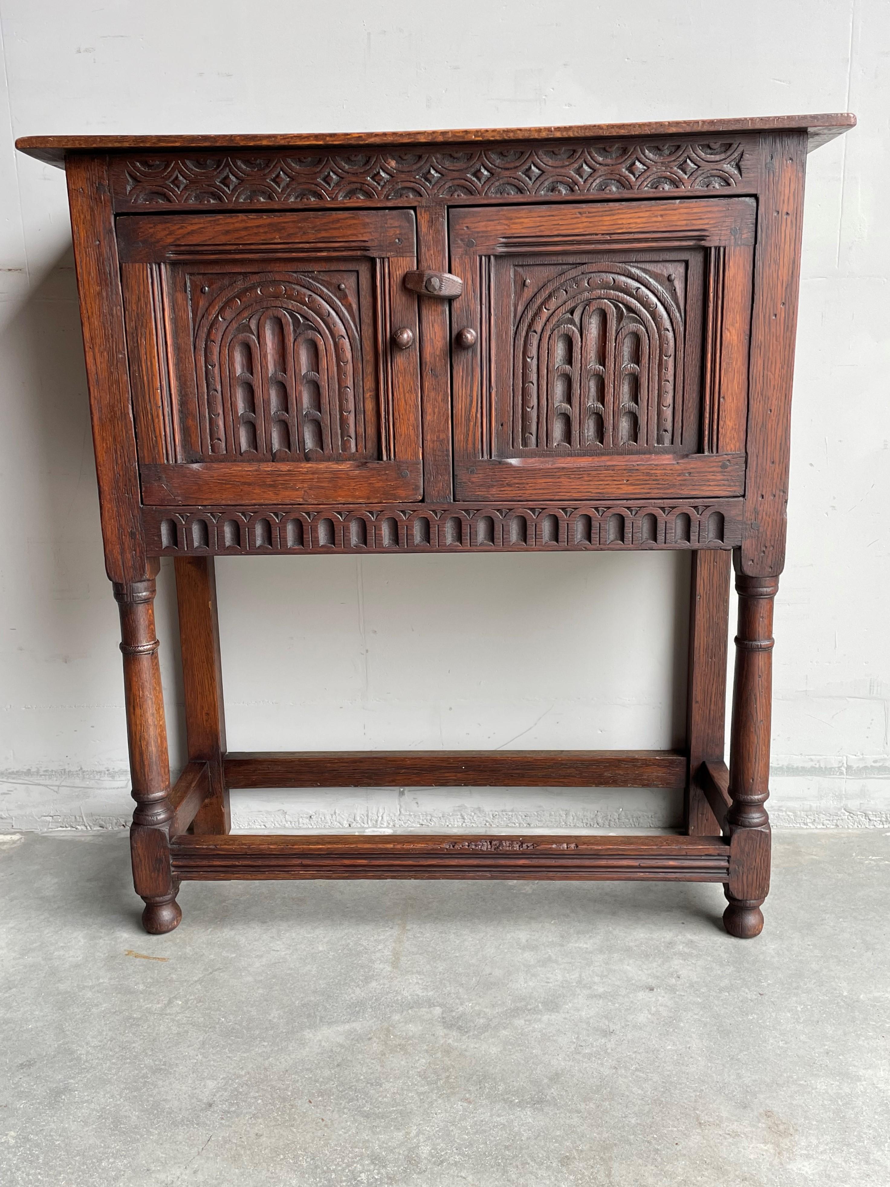 Practical Size Dutch Gothic Revival Solid Oak Sidetable / Small Cabinet Mid-1800 8