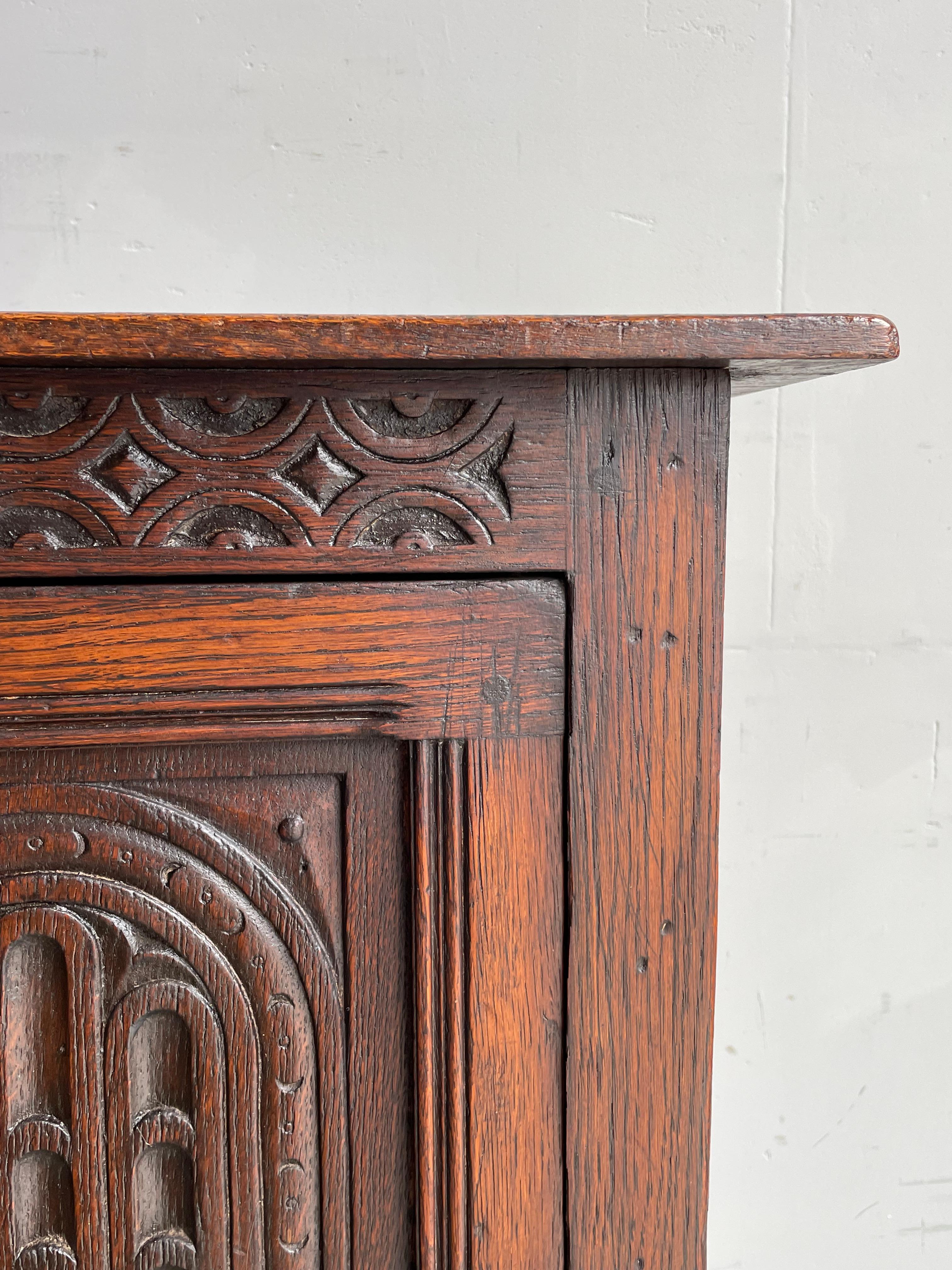 19th Century Practical Size Dutch Gothic Revival Solid Oak Sidetable / Small Cabinet Mid-1800