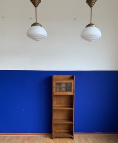 Practical Size Solid Oak Arts and Crafts Antique Bookcase with Beveled Glass