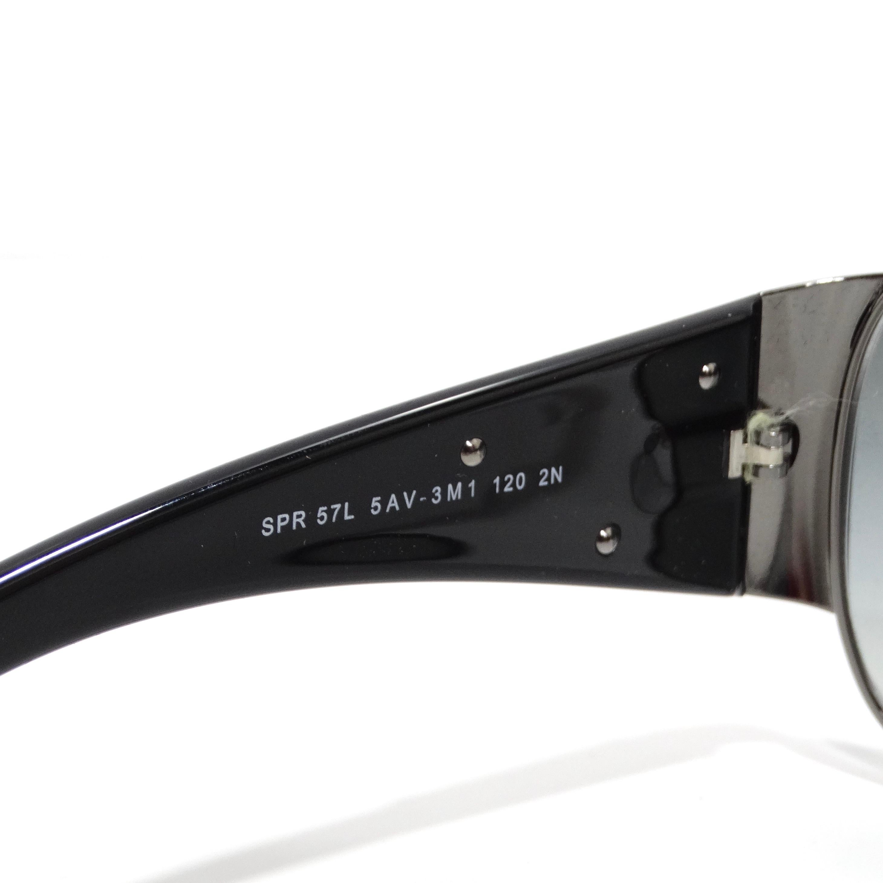 Prada 1990er Schwarze Schild-Sonnenbrille im Angebot 4