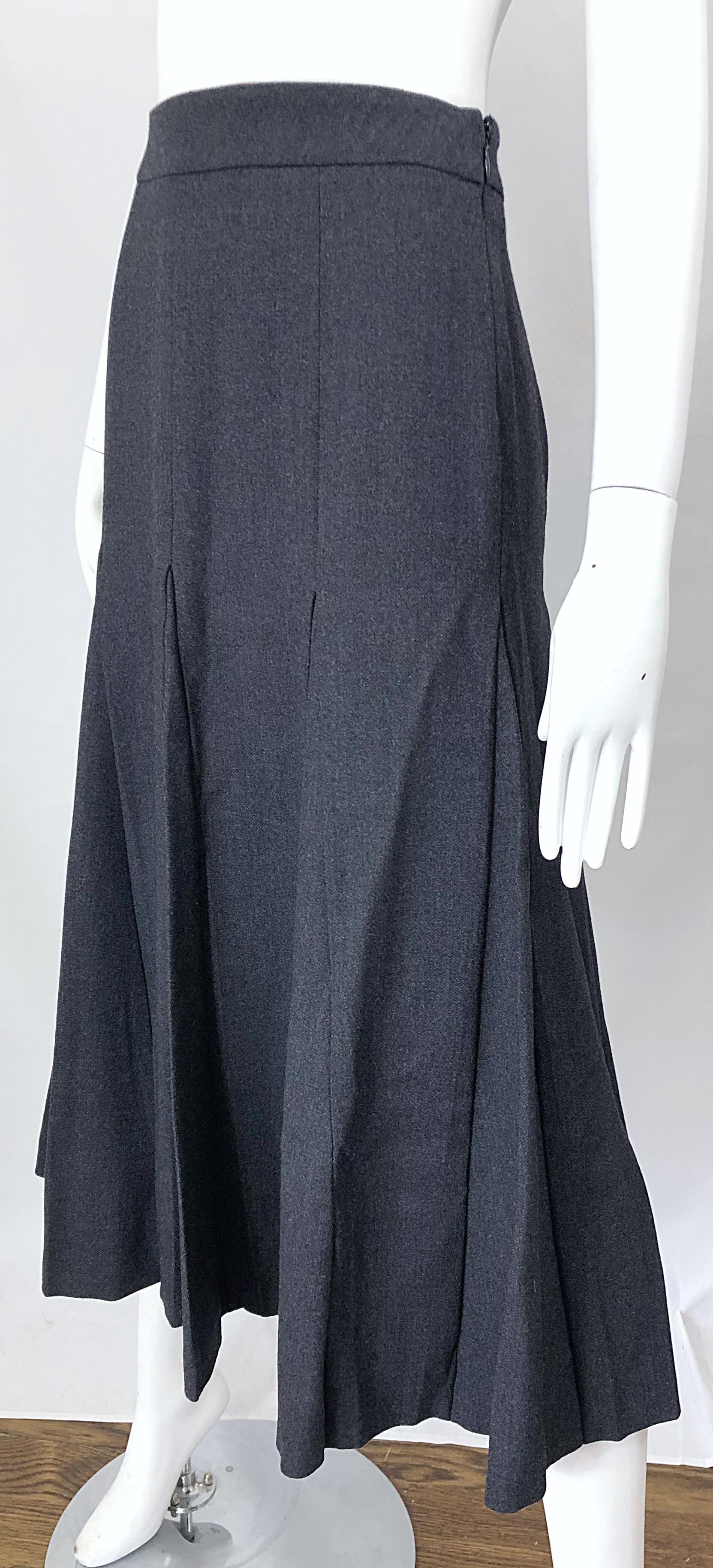 Prada 1990s Grey Wool Size 4 / 6 Pleated Trumpet Vintage 90s Midi Skirt 3