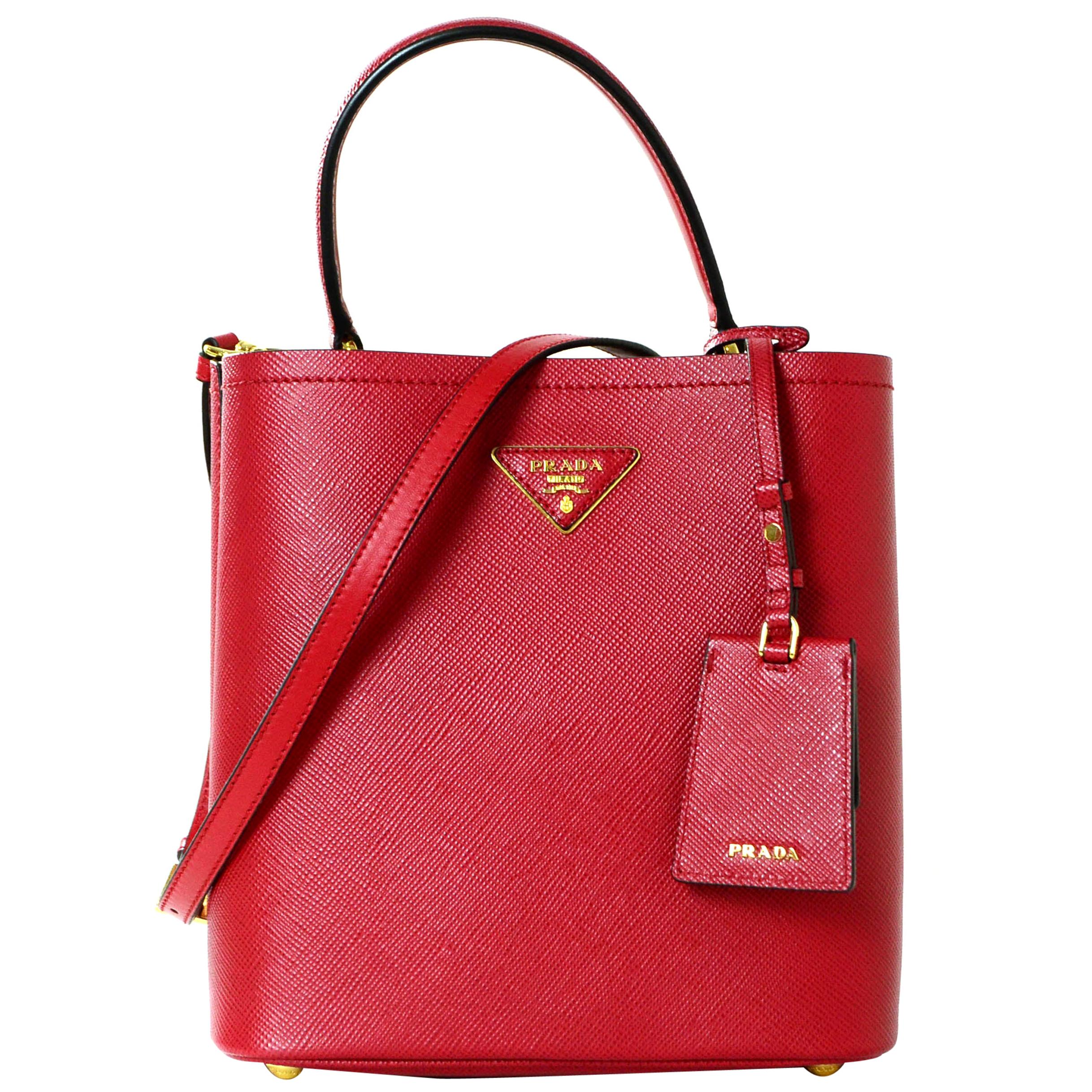 Prada 1BA212 Fuoco Red/Nero Black Medium Saffiano Leather Bucket Bag rt.  $2,550 For Sale at 1stDibs | 1ba212 prada, prada fuoco, prada leather tote  ruby red