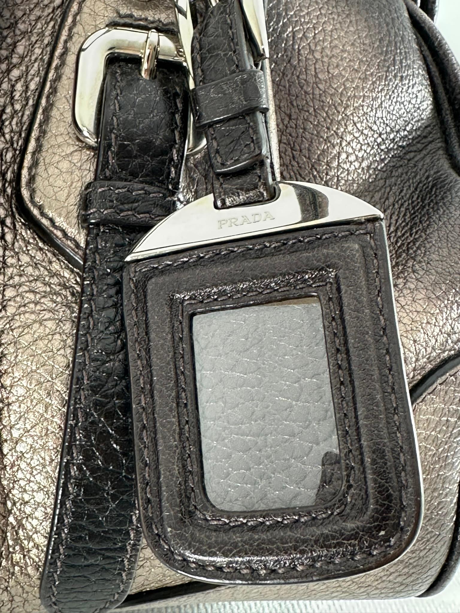 Prada 2000 VITELLO DAINO ANTIK FRAME Doctors BAG Argento Marrone Pelle Metallizzata in vendita 10