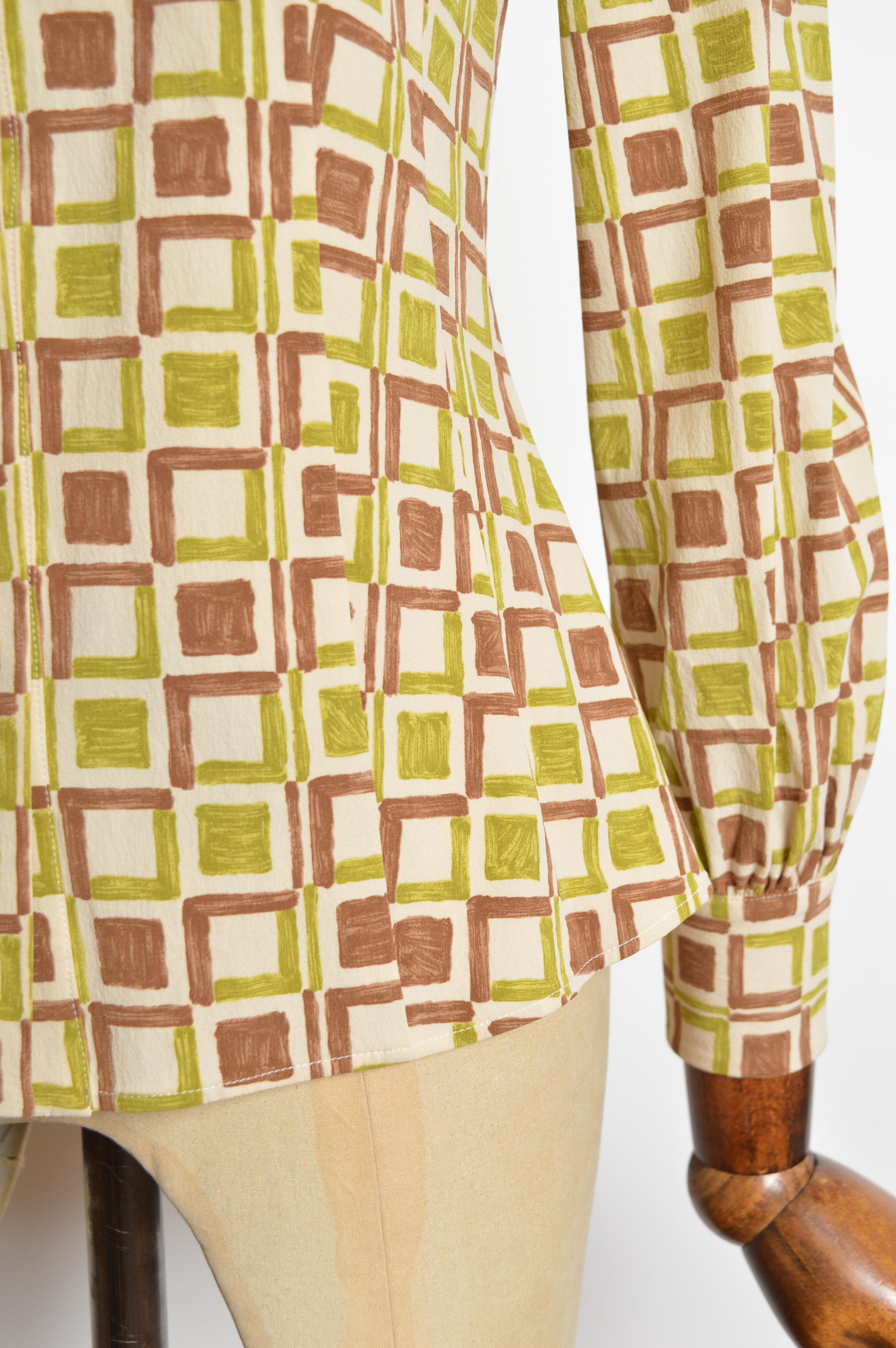Prada 2002 Ugly Chic Lime Green Brown Geometric Pattern Long Sleeve Fitted Shirt en venta 2