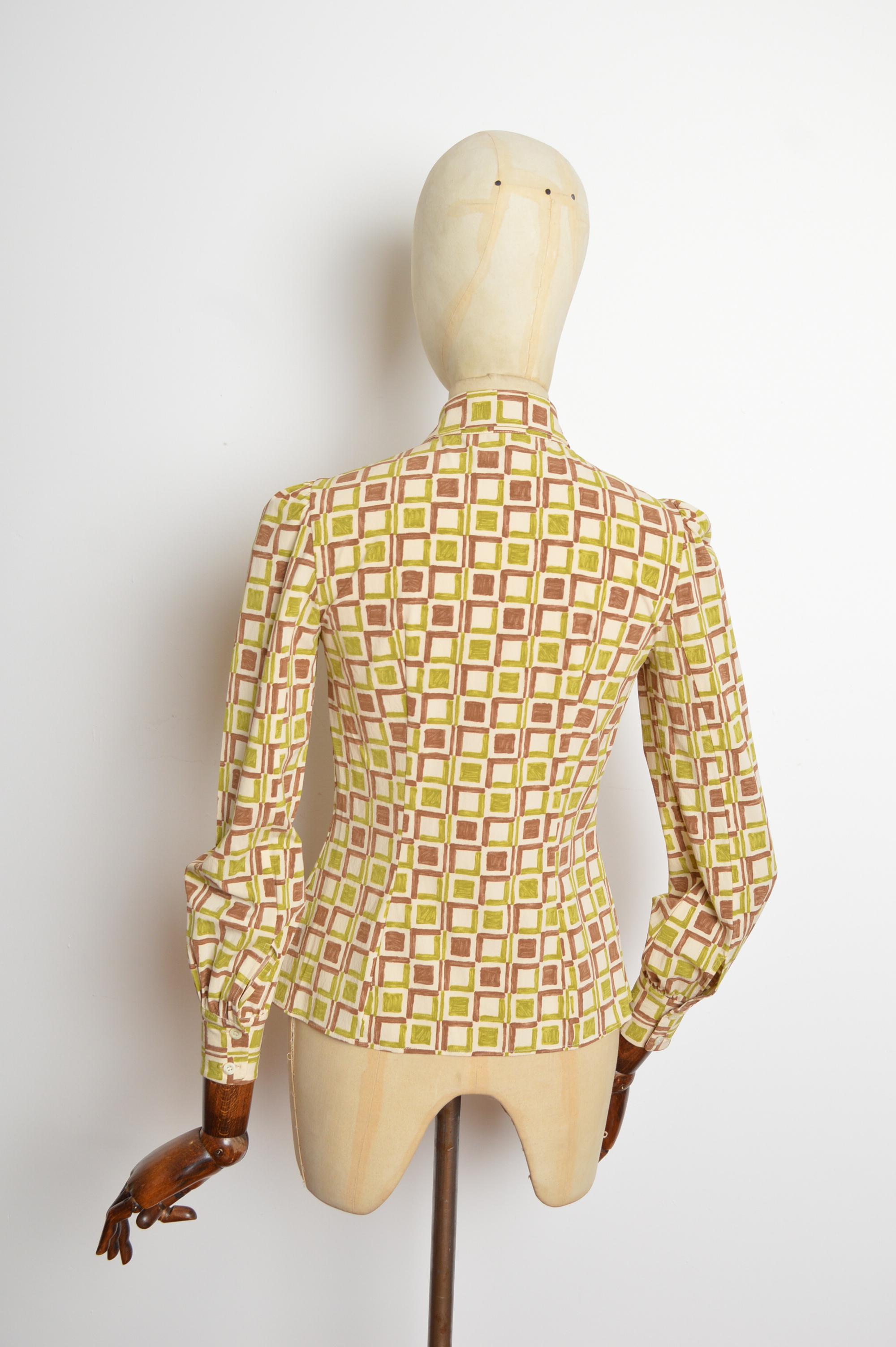 Prada 2002 Ugly Chic Lime Green Brown Geometric Pattern Long Sleeve Fitted Shirt en venta 4