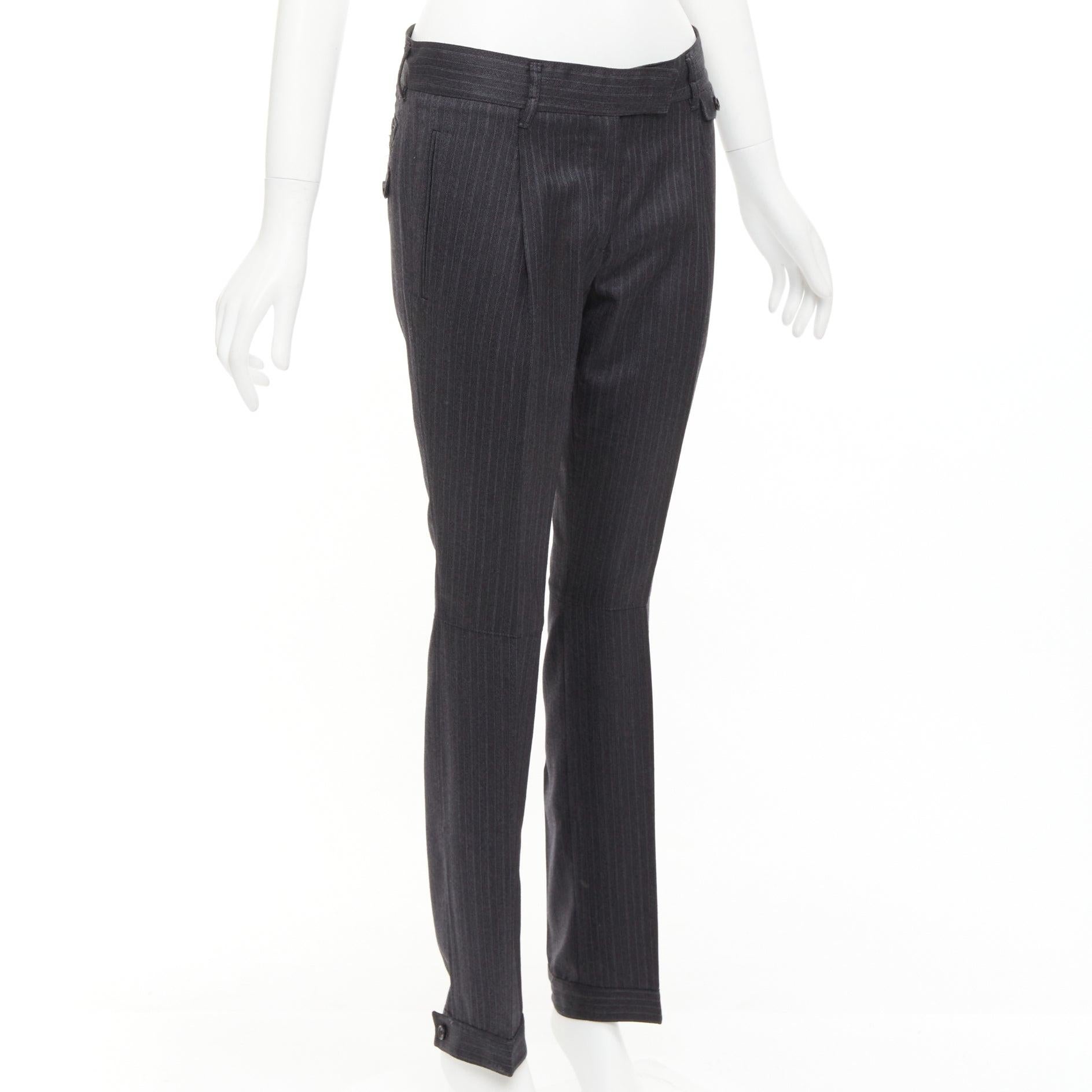 PRADA 2006 100% Wollgraue Nadelstreifen-Plissee-Hose mit Kapuze IT38 XS (Schwarz) im Angebot