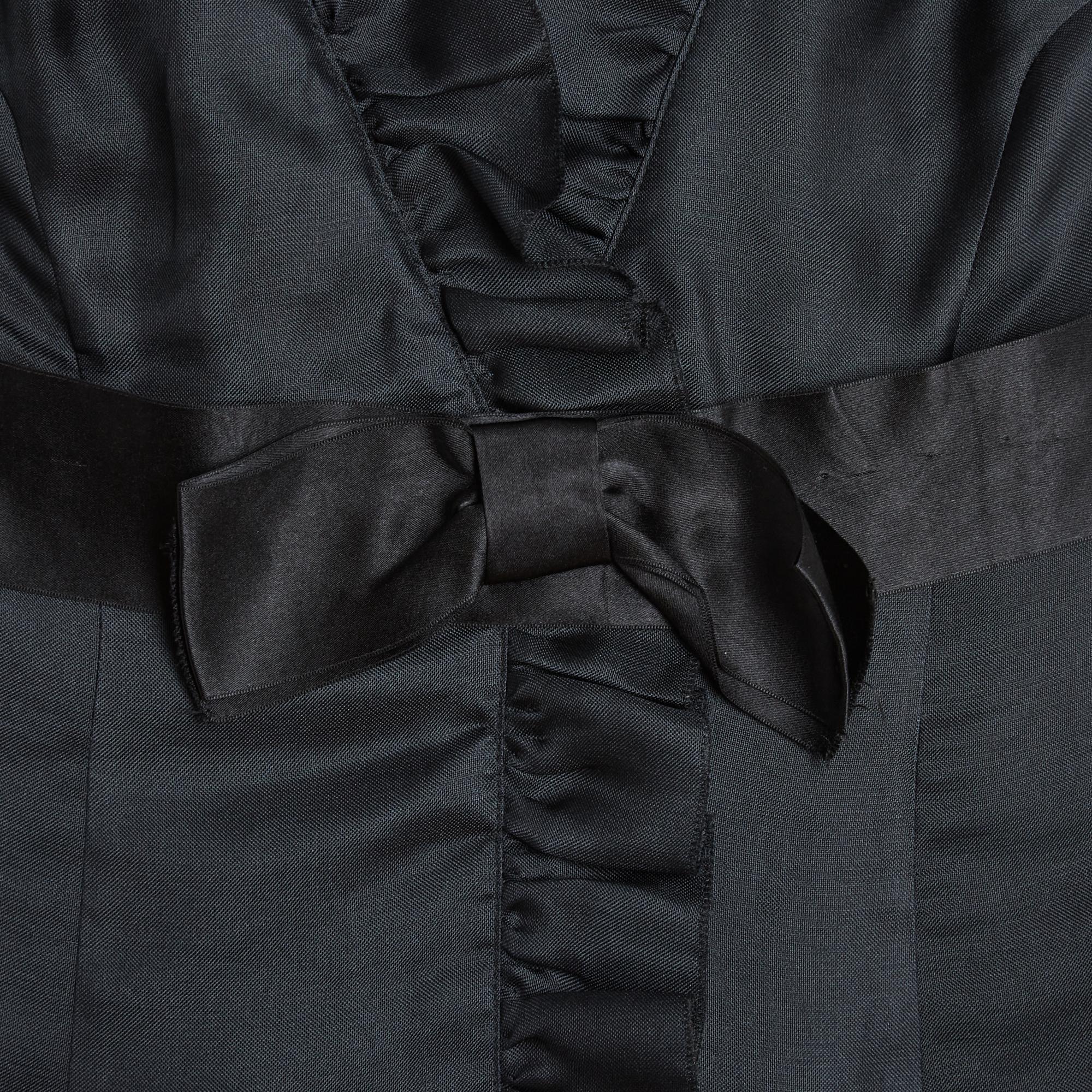 Prada 2006 Robe soie noir FR36 Schwarz Seide Rüschen Cocktail Midikleid US8 US6 Damen im Angebot