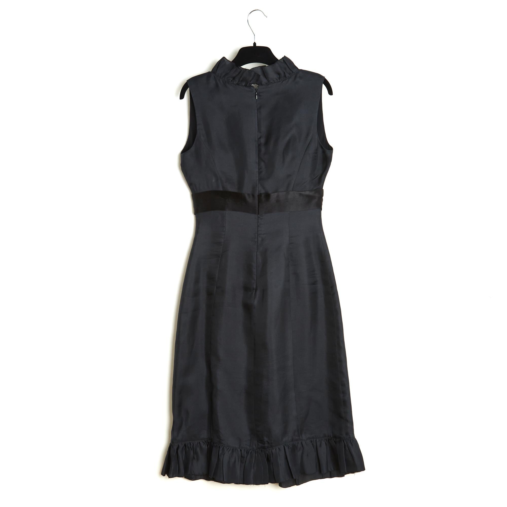Prada 2006 Robe soie noir FR36 Schwarz Seide Rüschen Cocktail Midikleid US8 US6 im Angebot 2